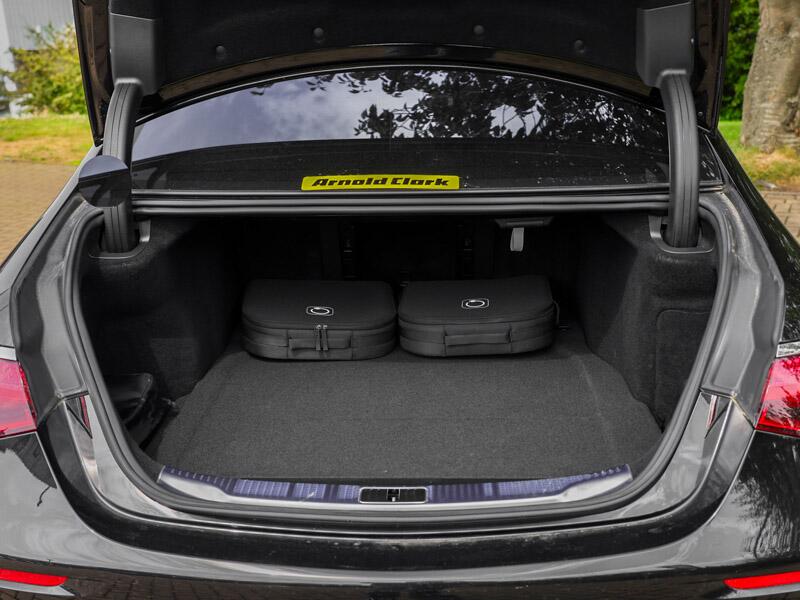 Mercedes-Benz S-Class view 8