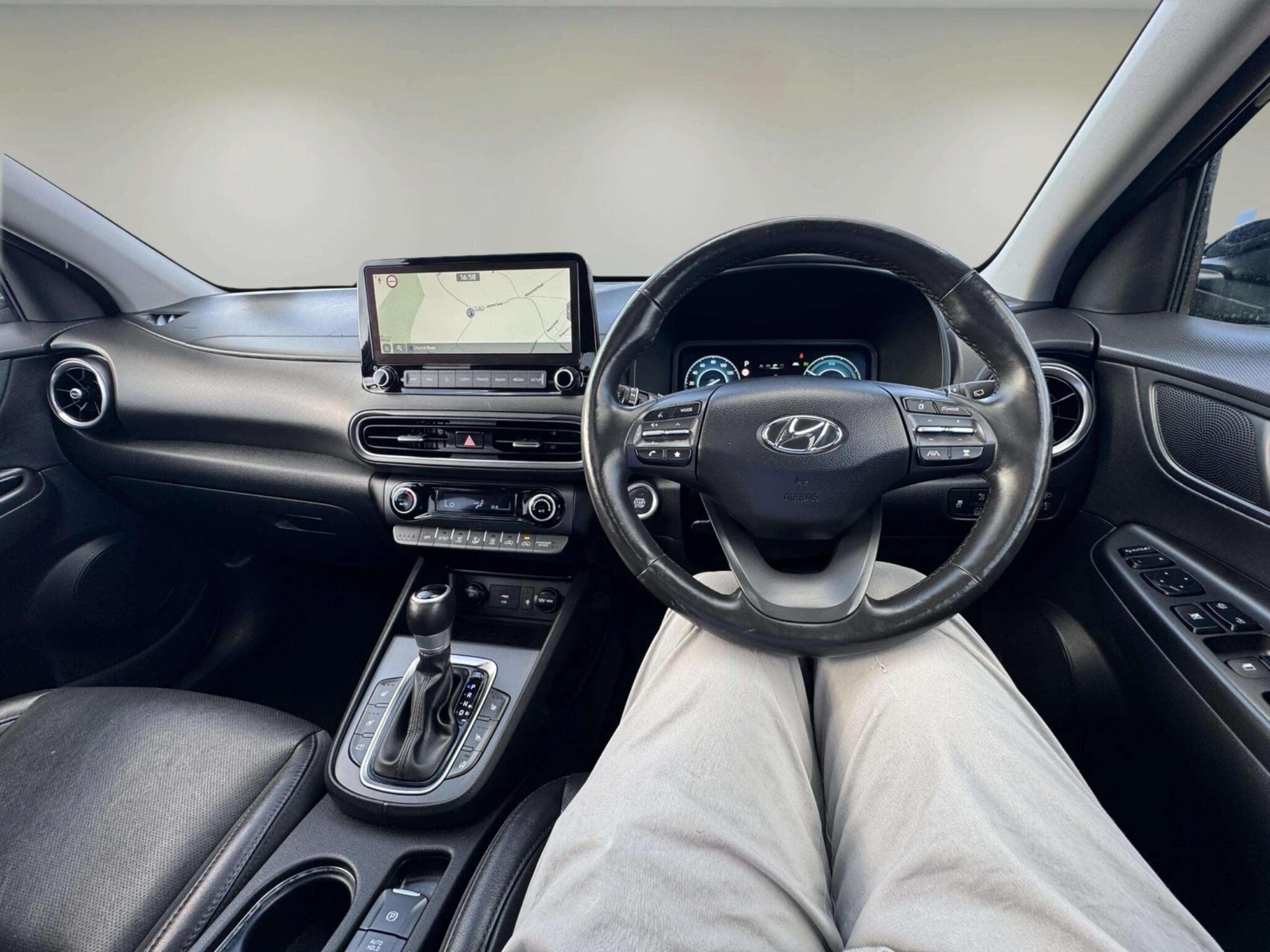 Hyundai Kona view 34
