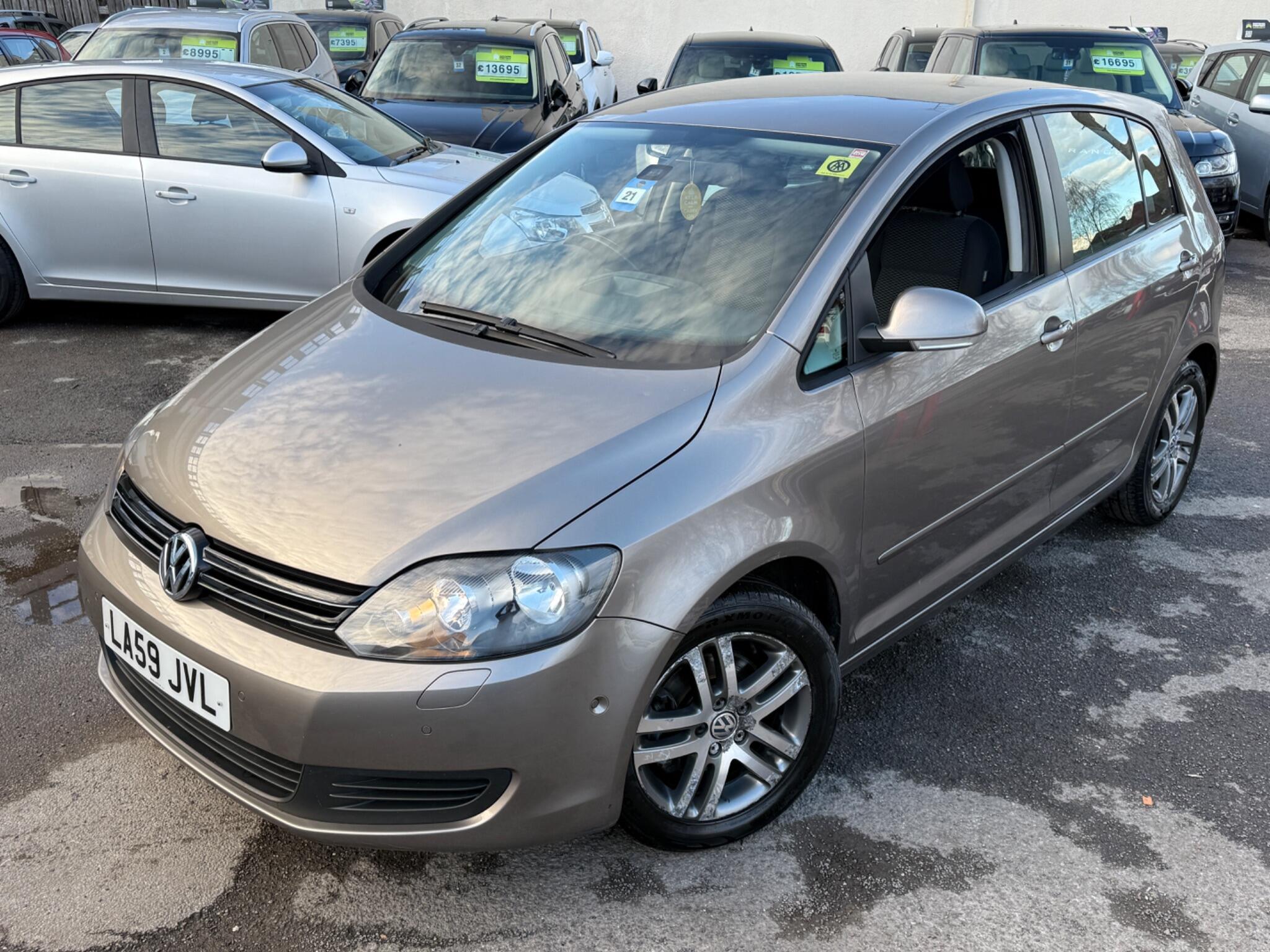Volkswagen Golf Plus - Image 10