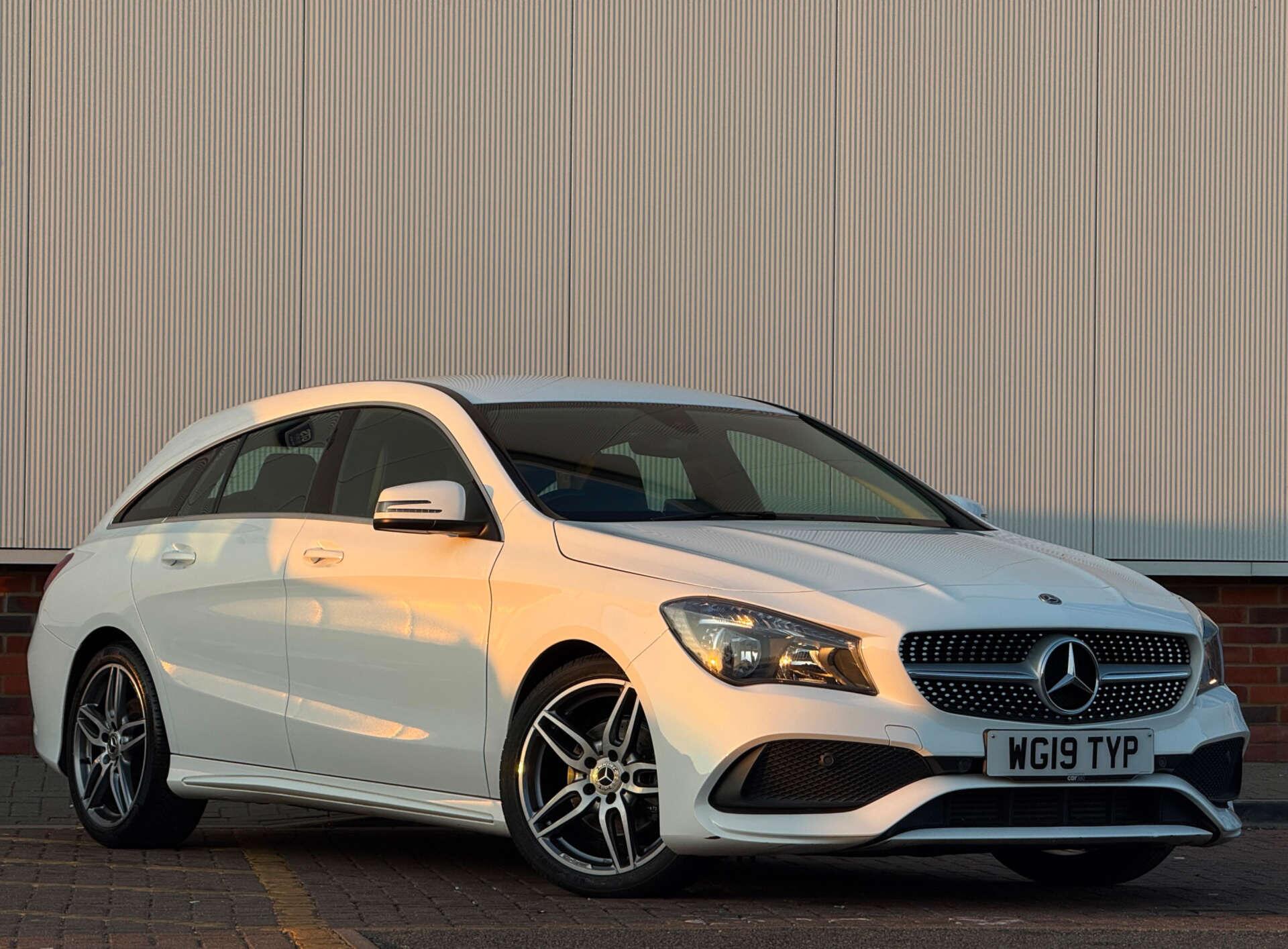 Mercedes-Benz Cla view 5