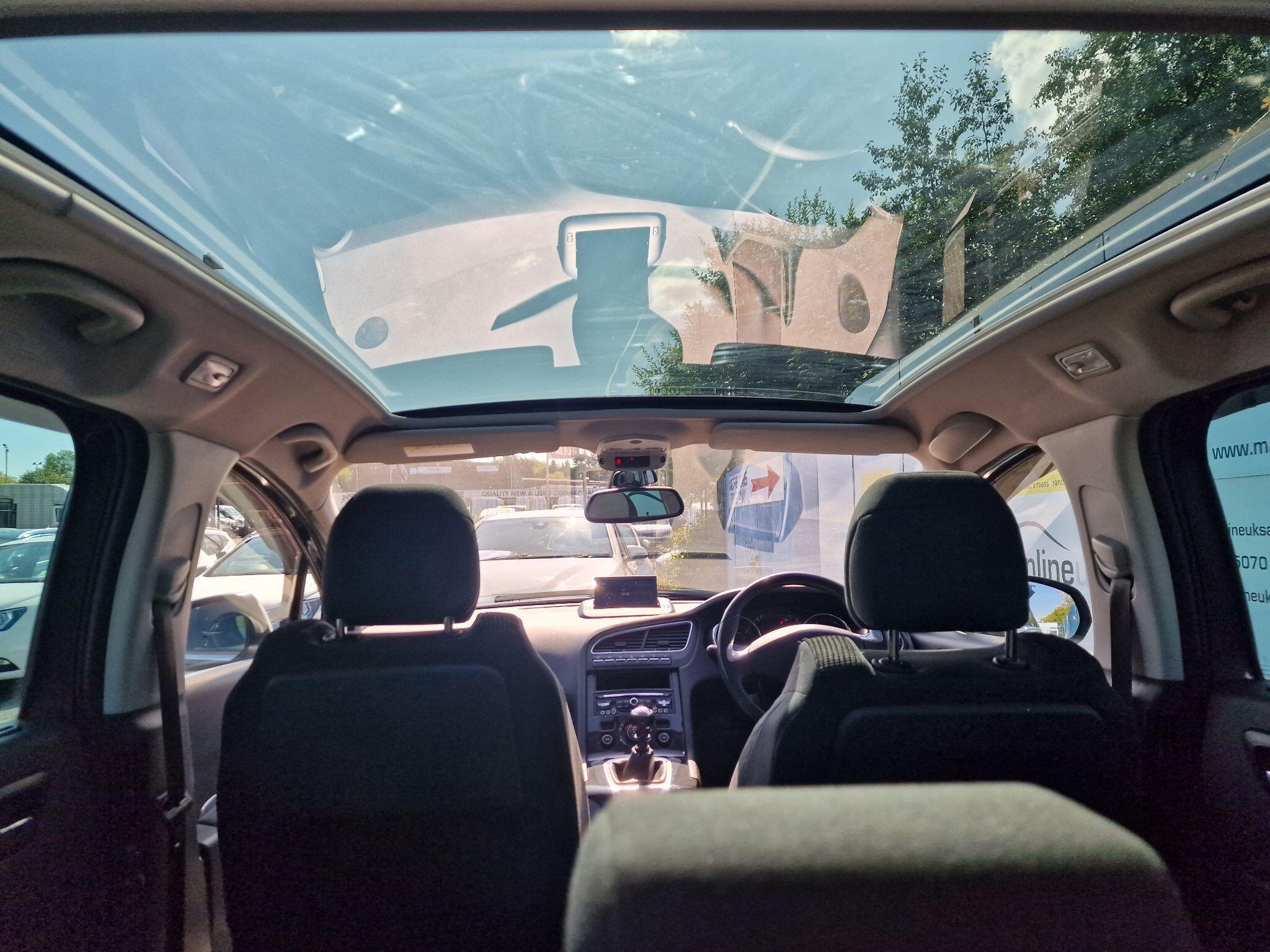 Peugeot 5008 view 57
