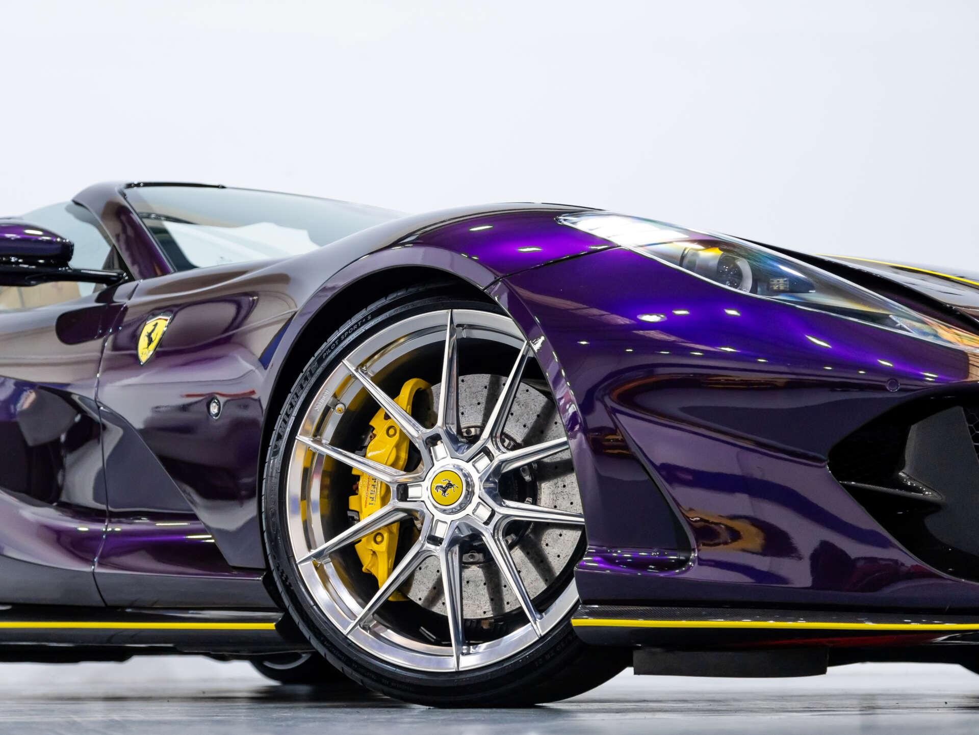 Ferrari 812 view 11