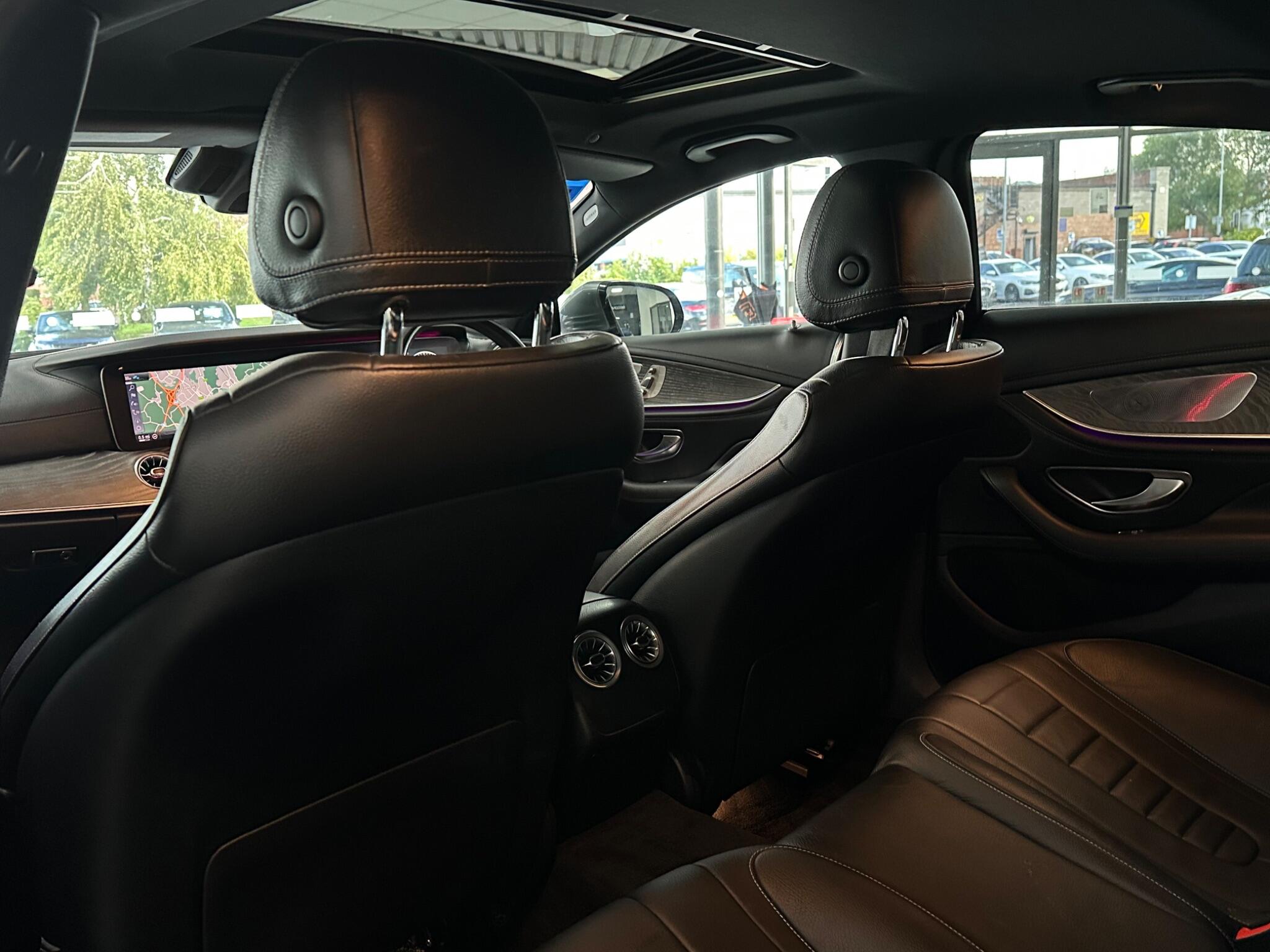 Mercedes-Benz CLS view 37
