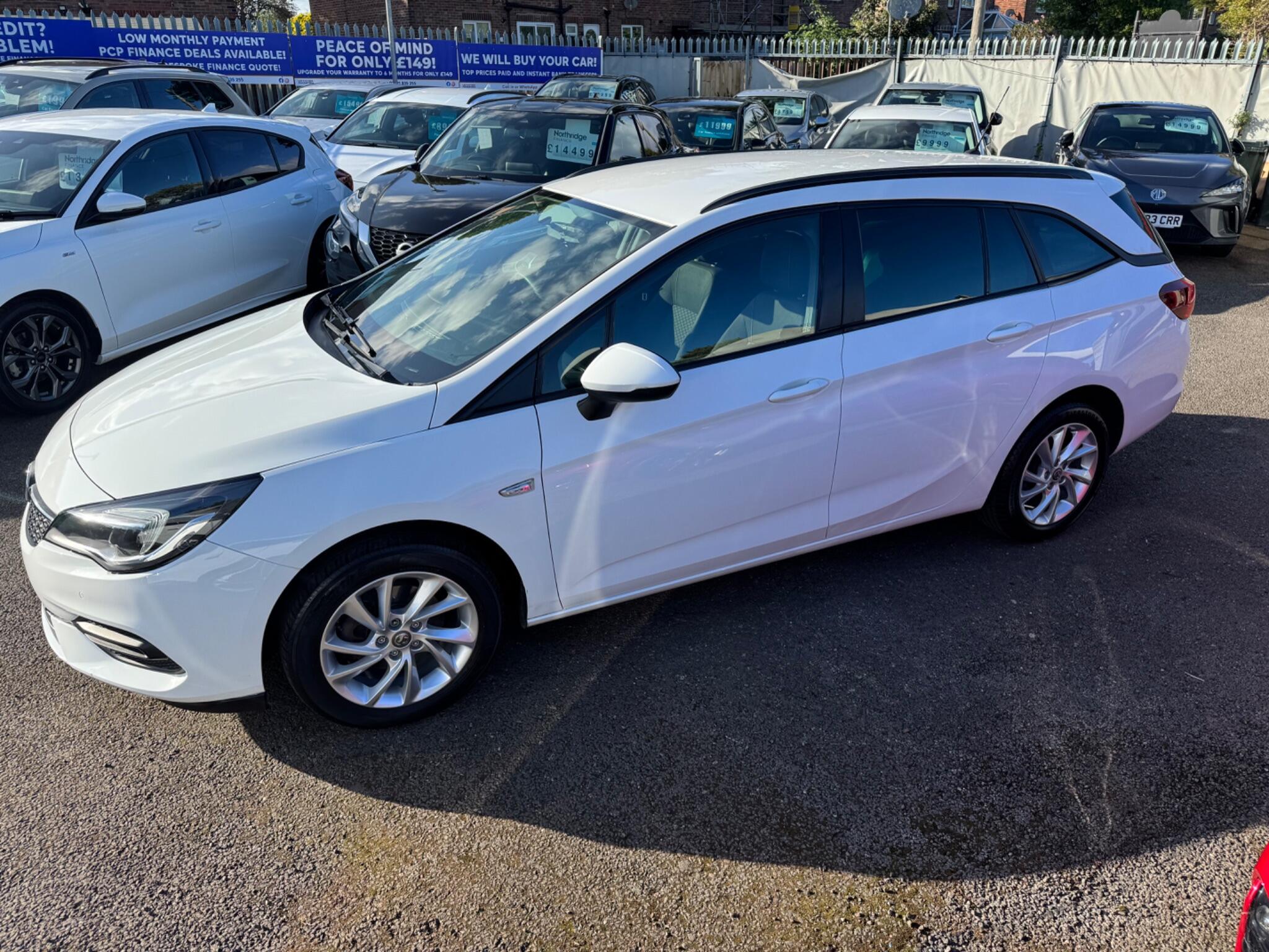 Vauxhall Astra view 2