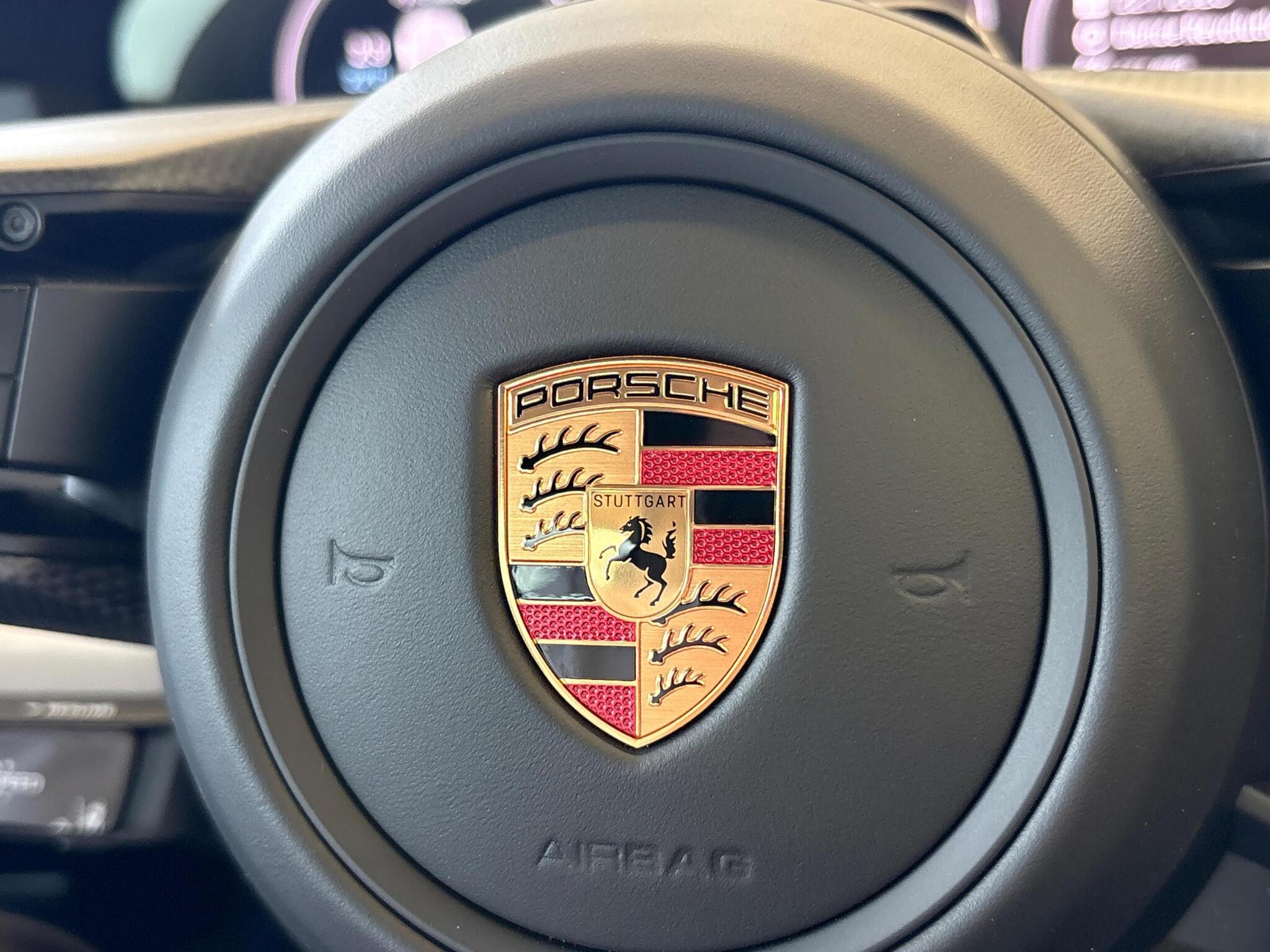 Porsche 911 view 45