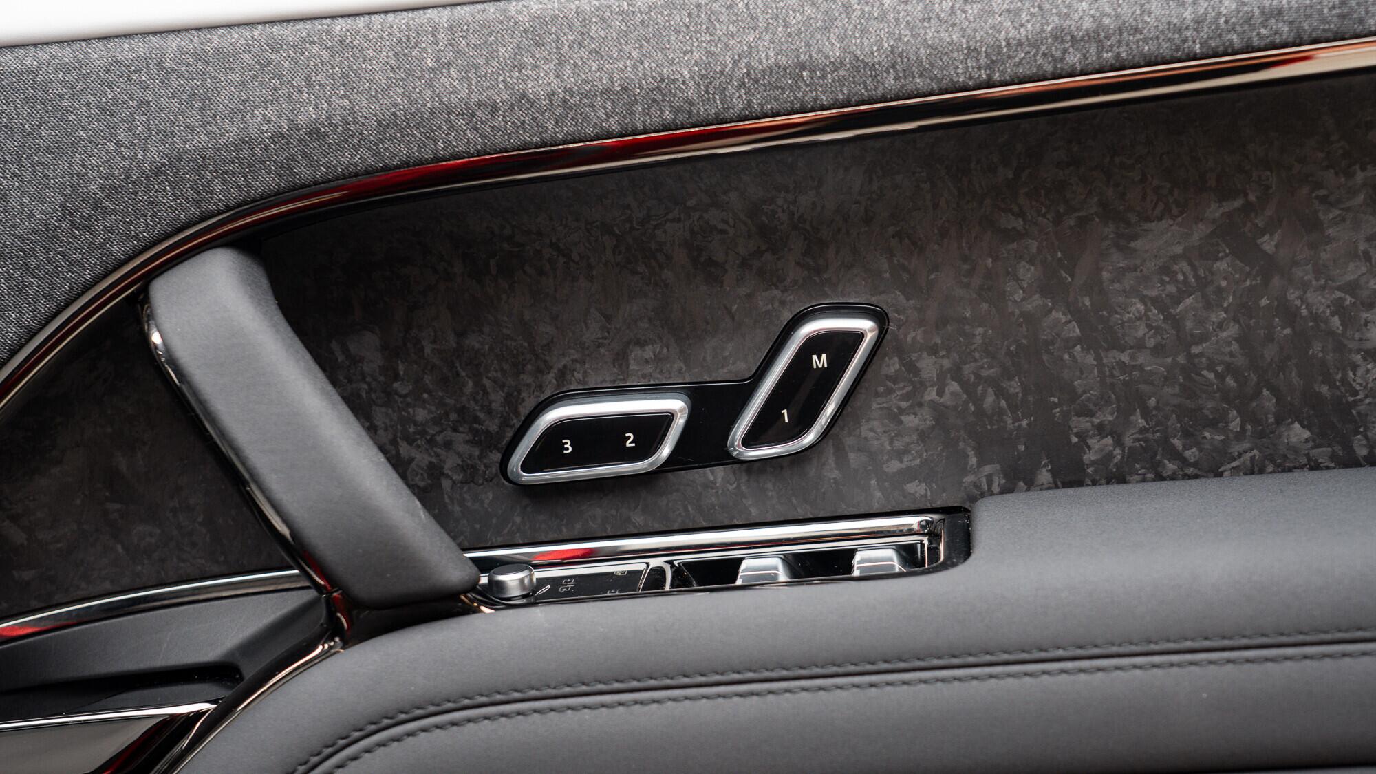 Land Rover Range Rover Sport view 45