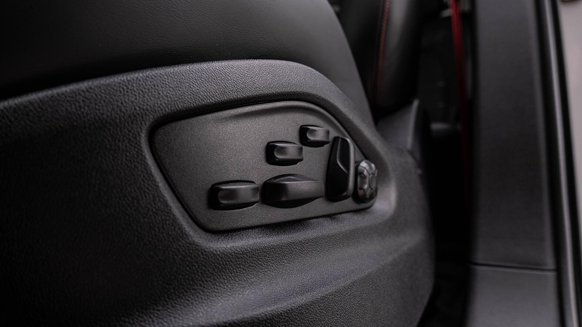 Porsche Cayenne view 42