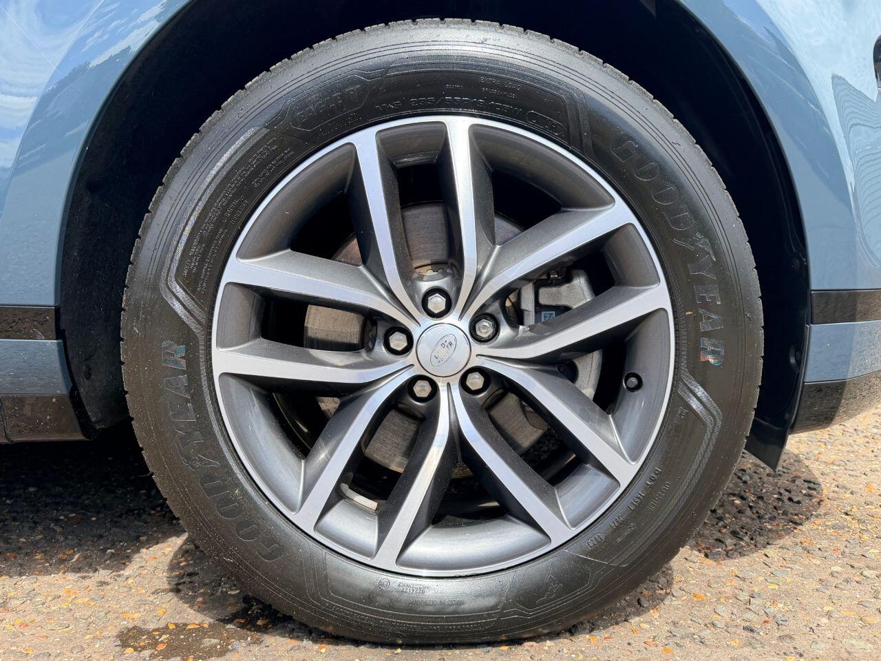Land Rover Range Rover Evoque view 48