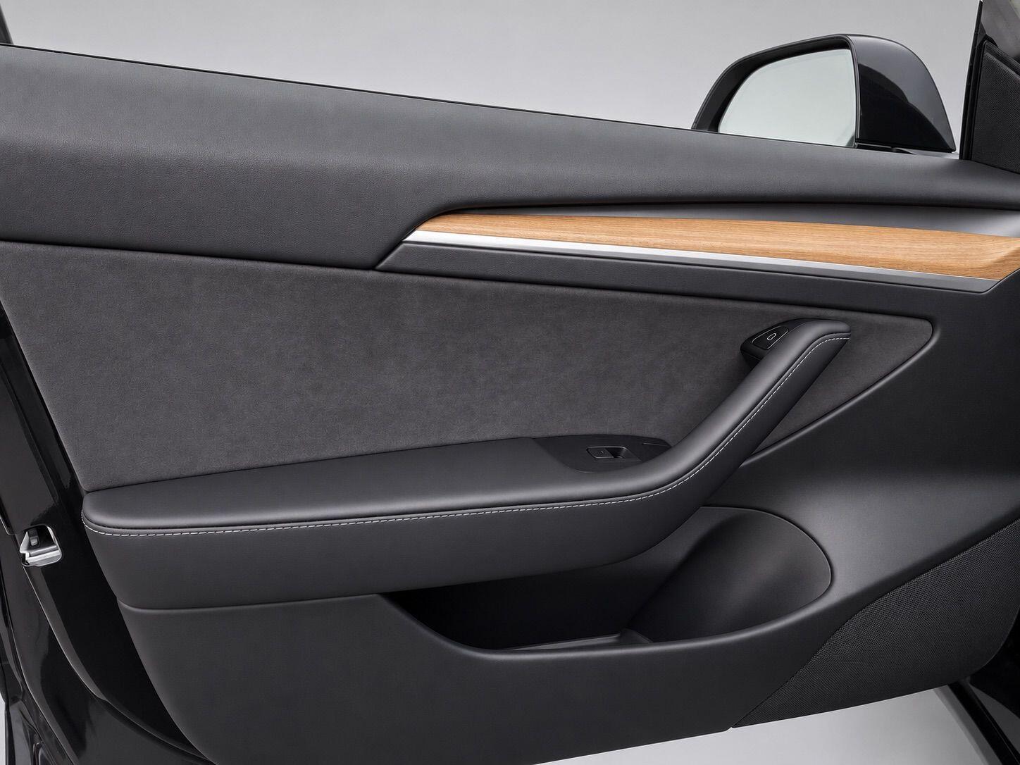 Tesla Model 3 view 29