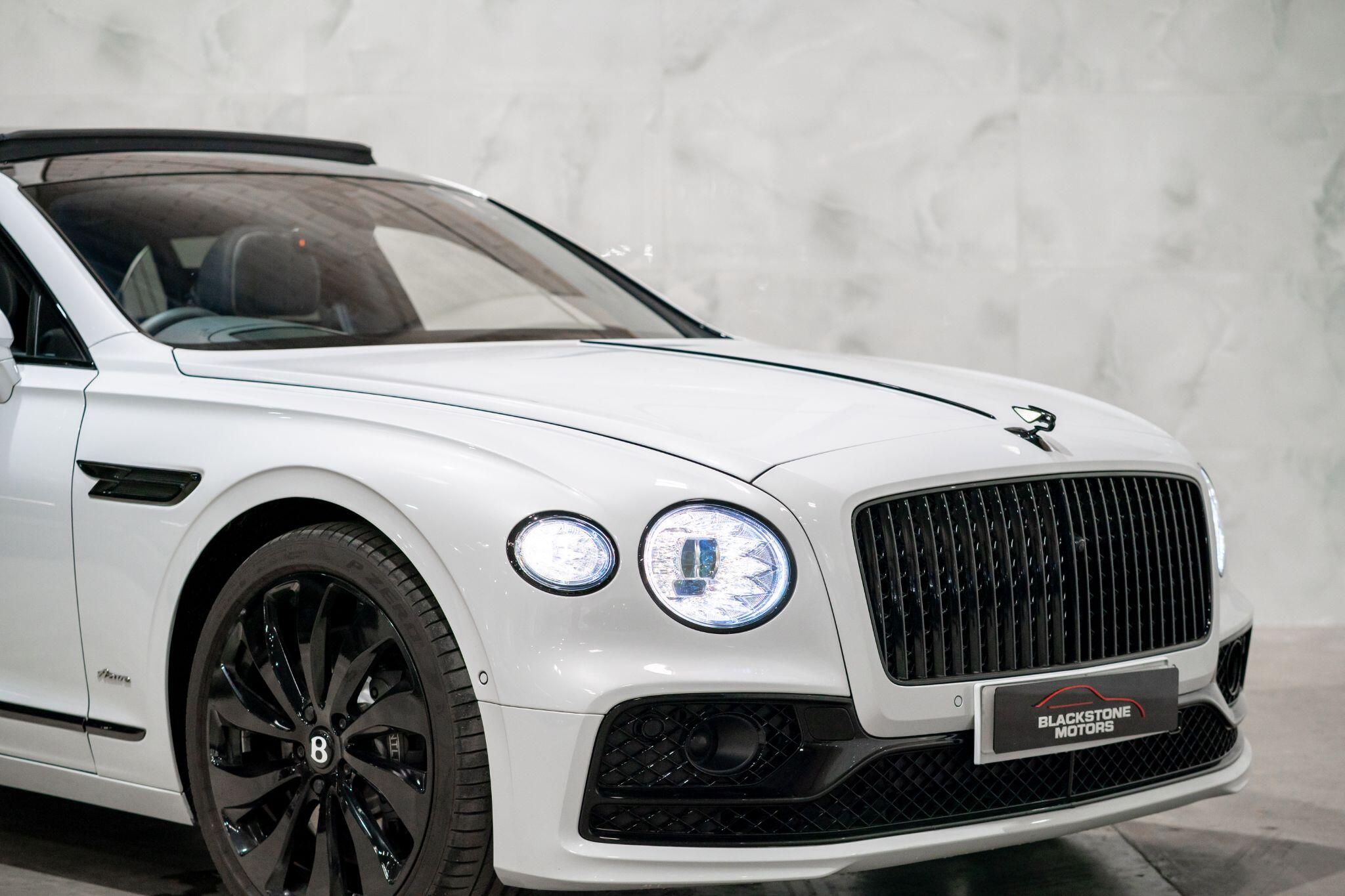 Bentley Flying Spur view 48