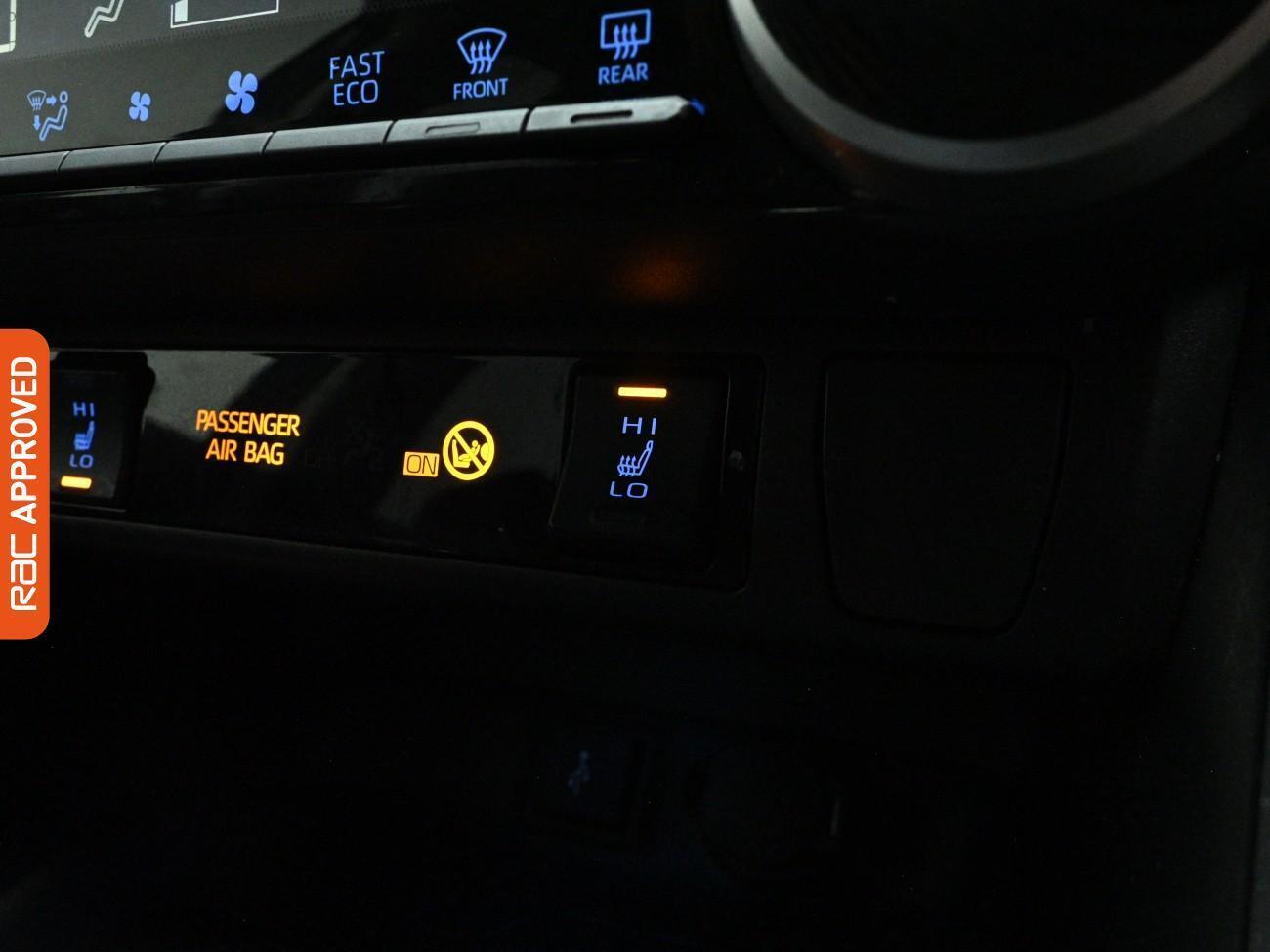 Toyota Rav4 view 23