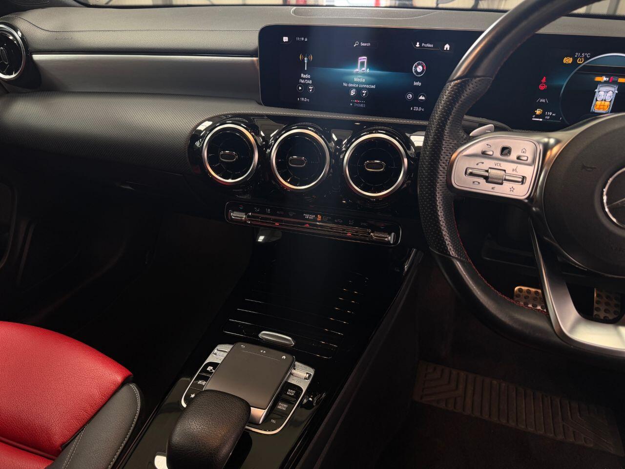 Mercedes-Benz Cla view 7
