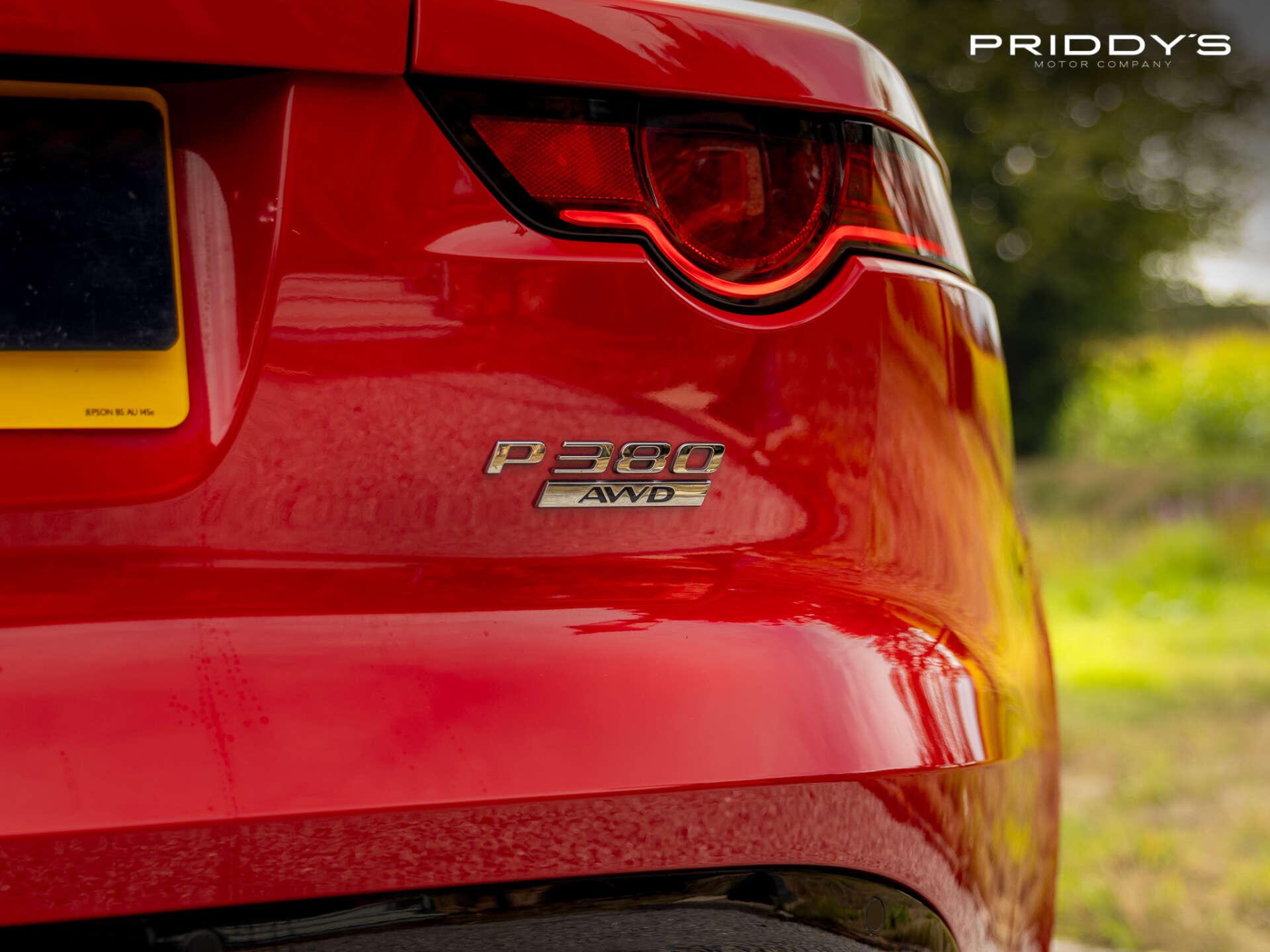 Jaguar F-Type view 14