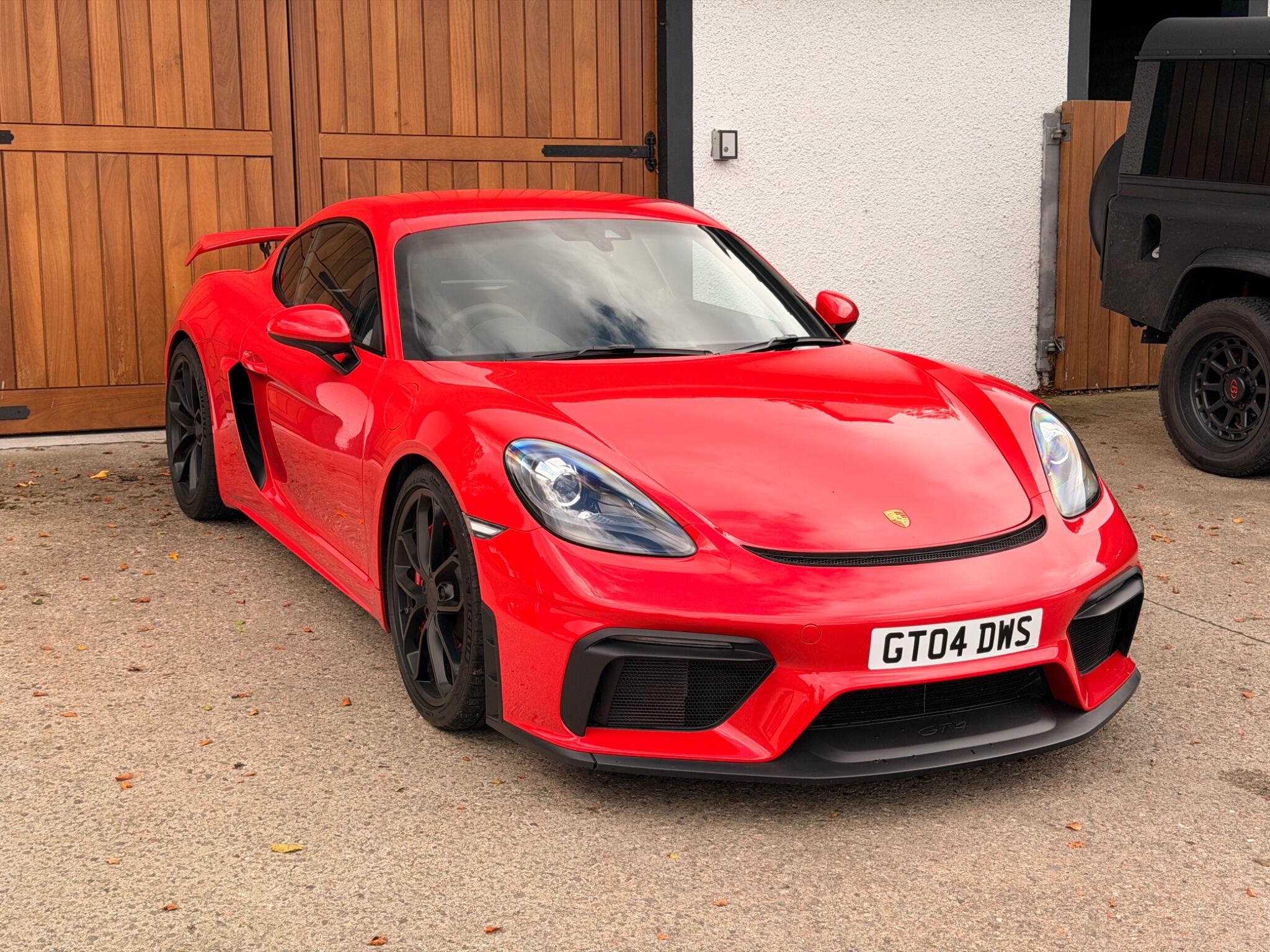 Porsche Cayman view 10
