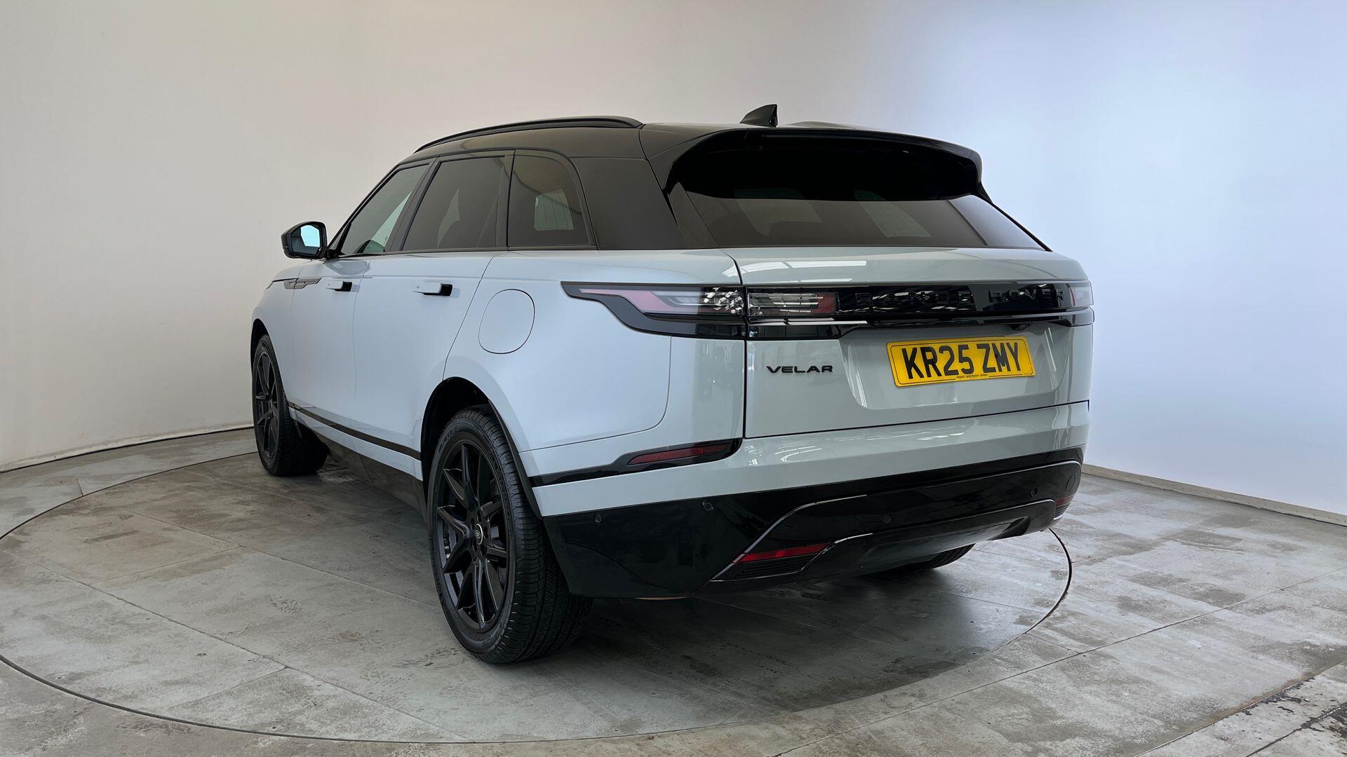 Land Rover Range Rover Velar view 30