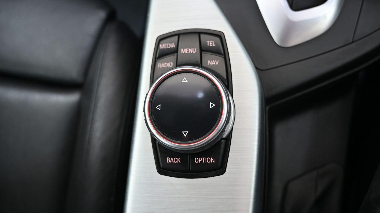 BMW 2 Series view 38