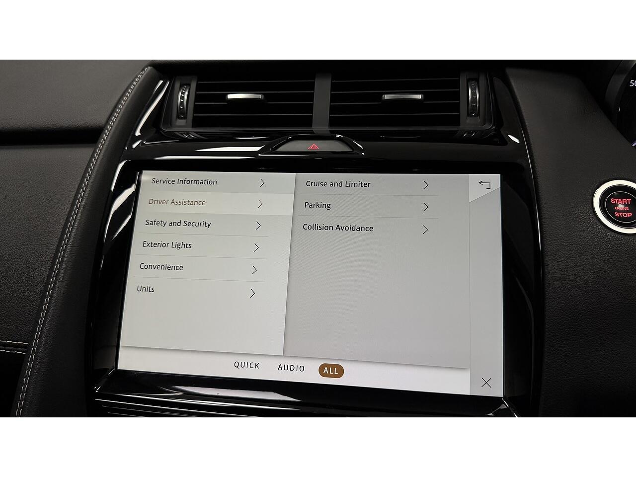 Jaguar E-Pace view 30