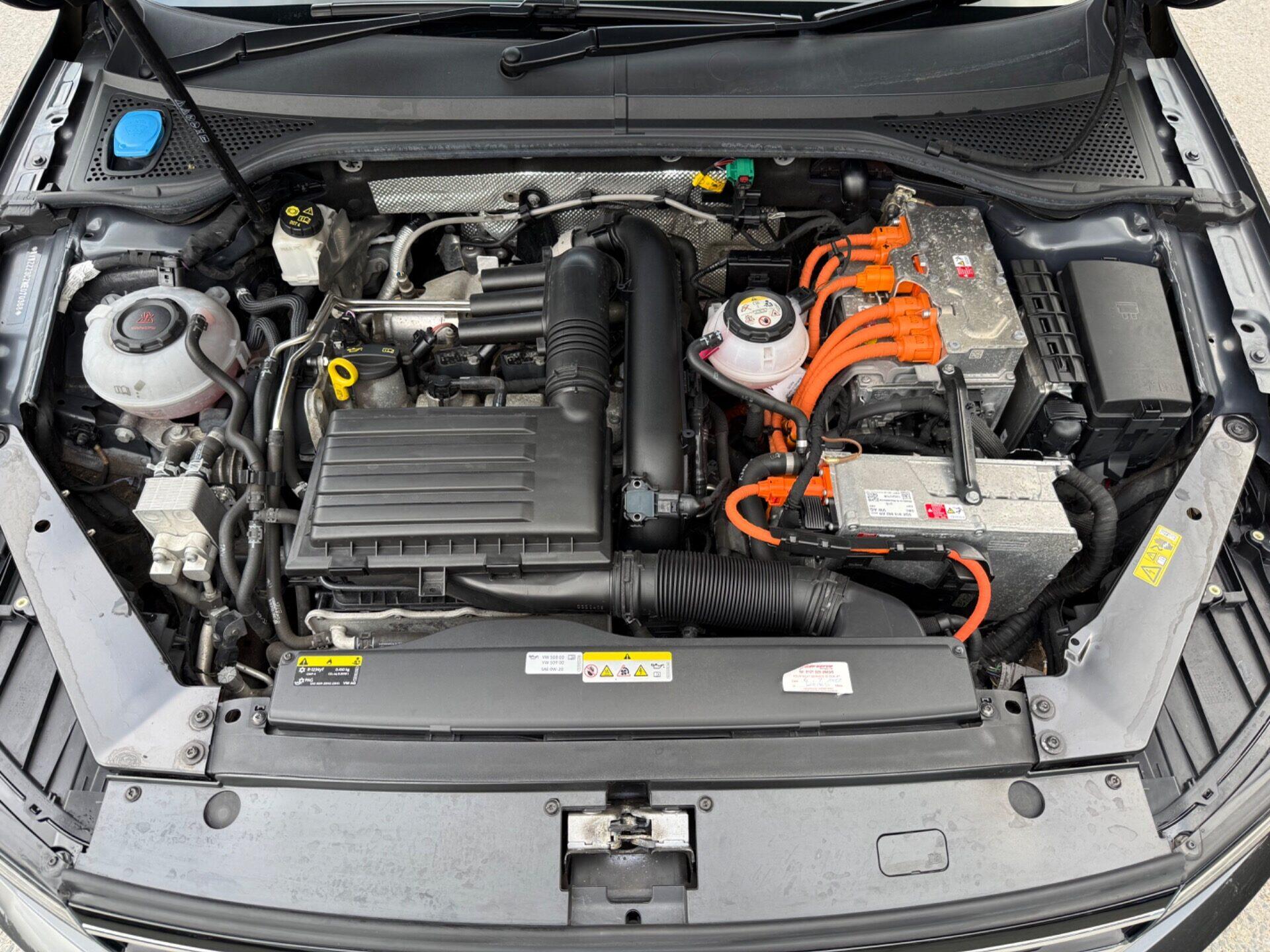 Volkswagen Passat view 54