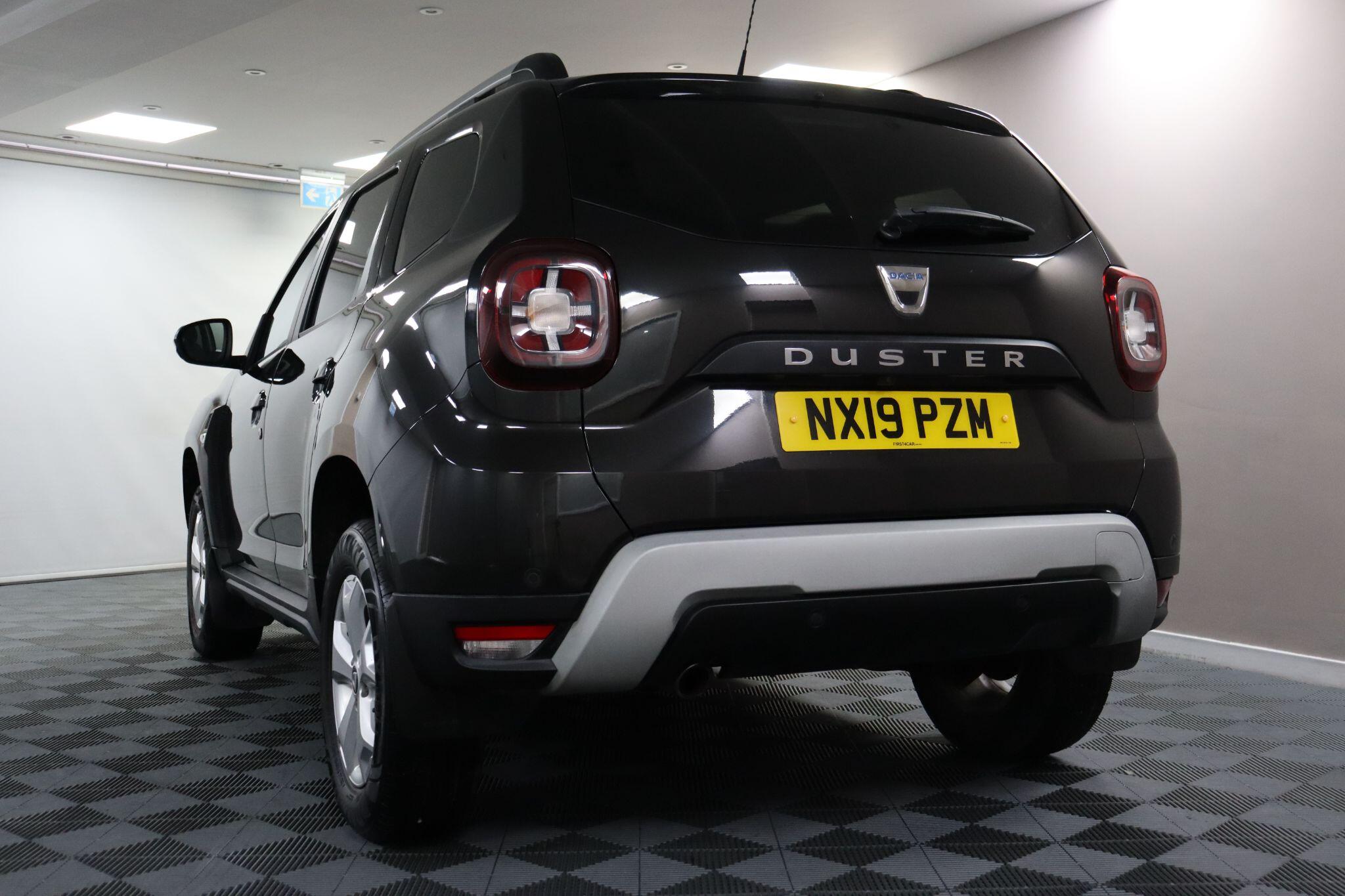 Dacia Duster view 29