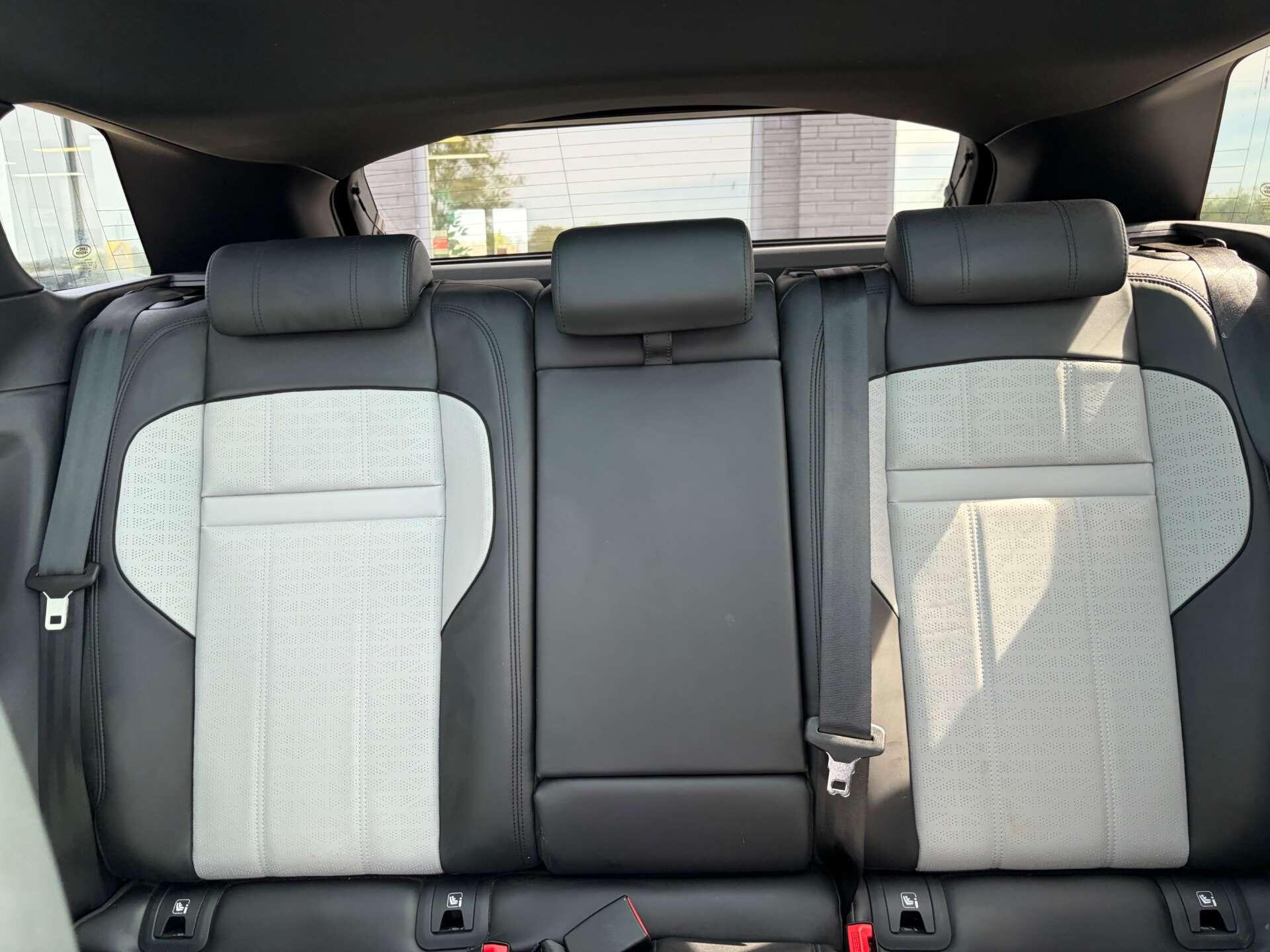 Land Rover Range Rover Evoque view 31
