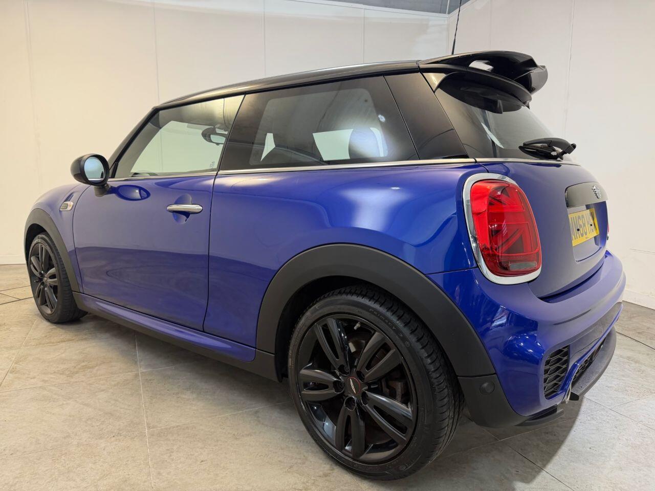 Mini Cooper view 33