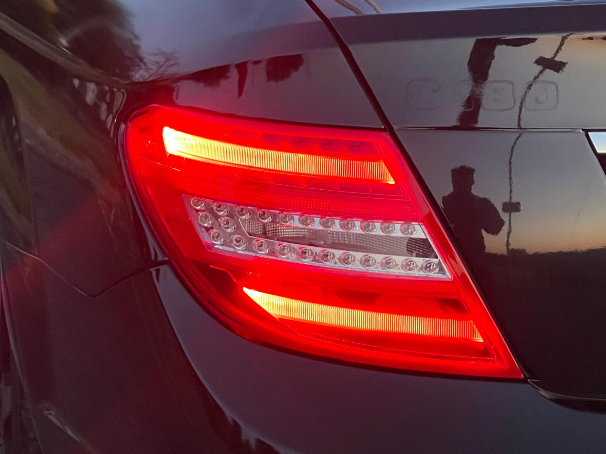 Mercedes-Benz C-Class view 12
