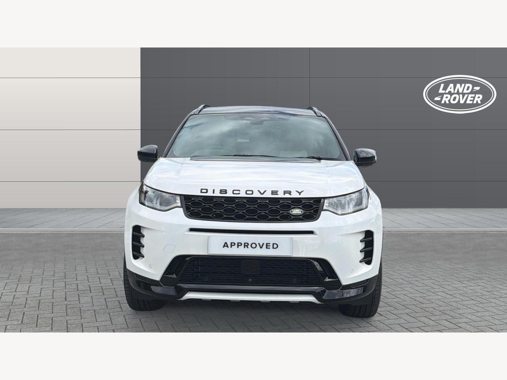 Land Rover Discovery Sport view 8