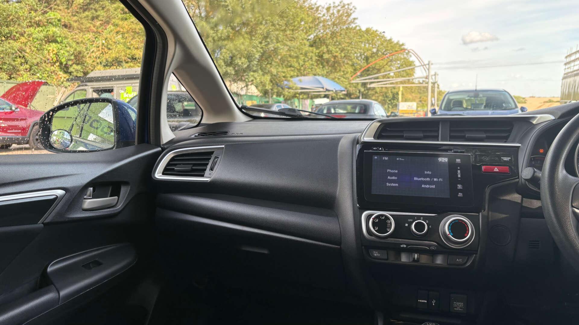 Honda Jazz view 32