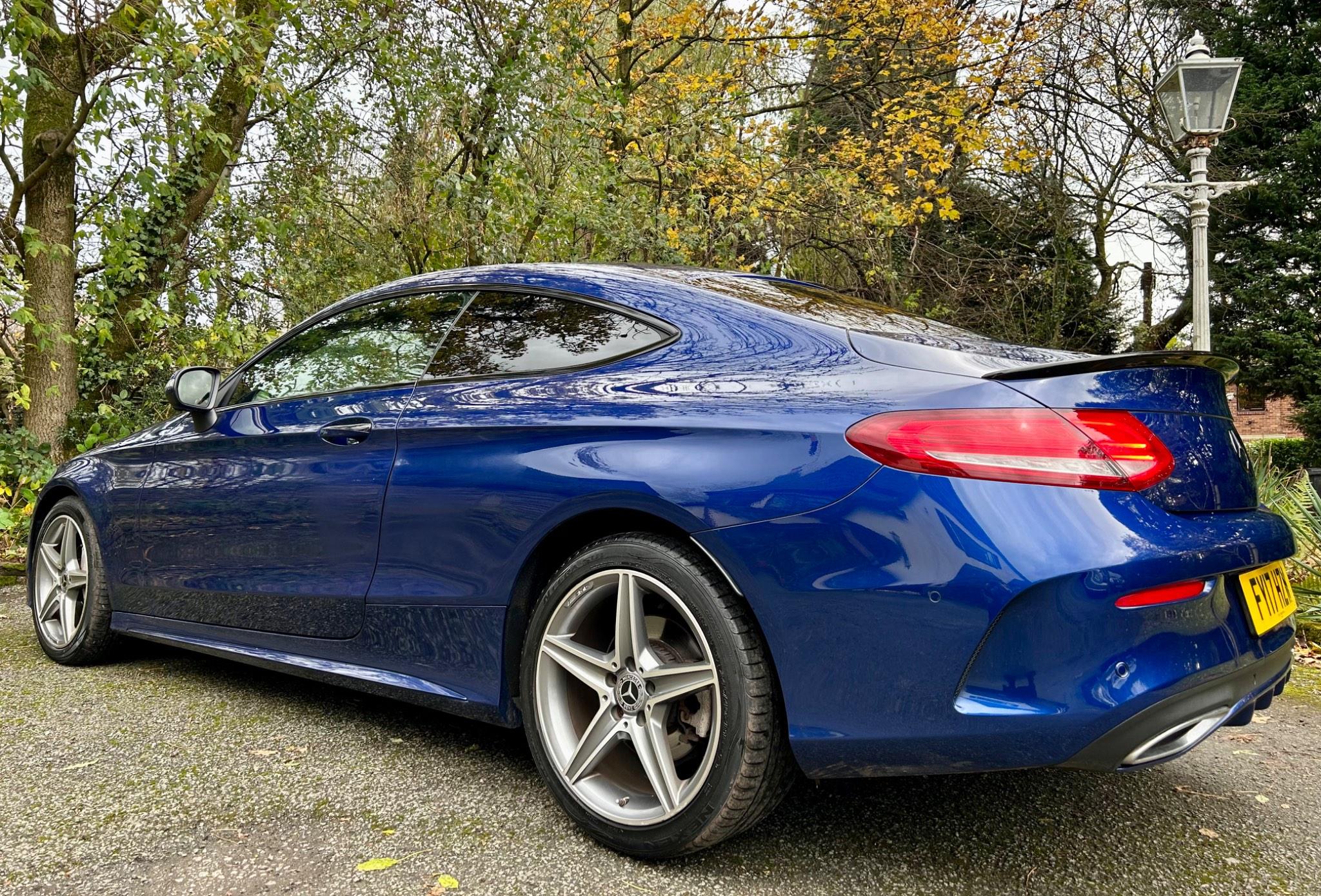 Mercedes-Benz C-Class view 5
