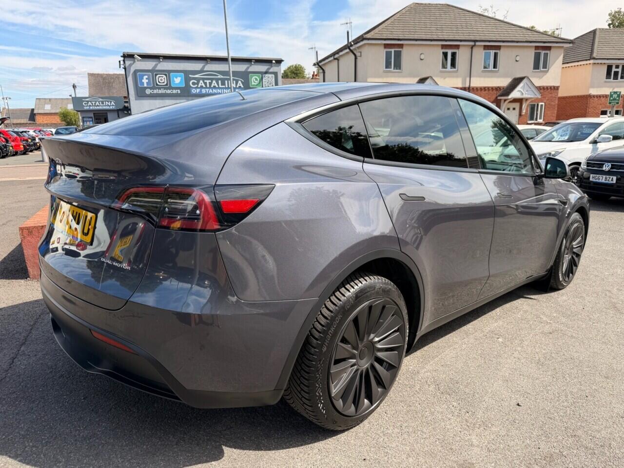 Tesla Model Y view 17