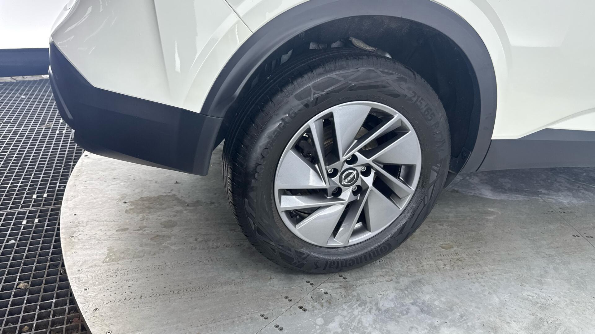 Nissan Qashqai view 19