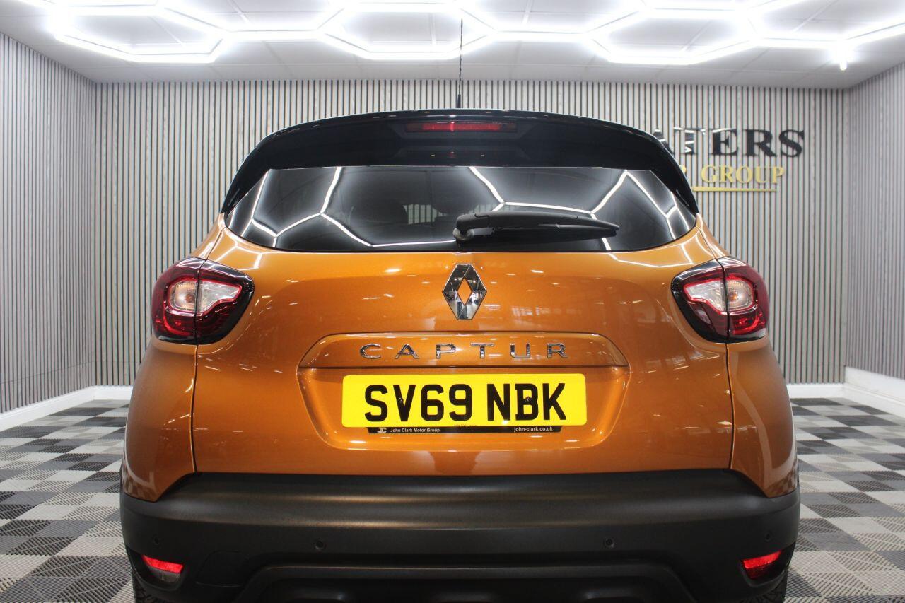 Renault Captur view 16