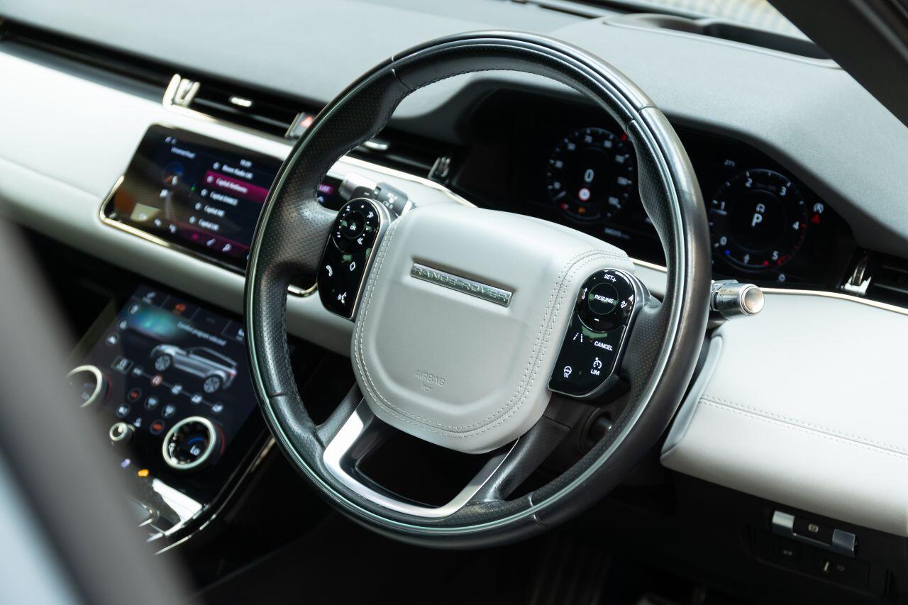Land Rover Range Rover Evoque view 49