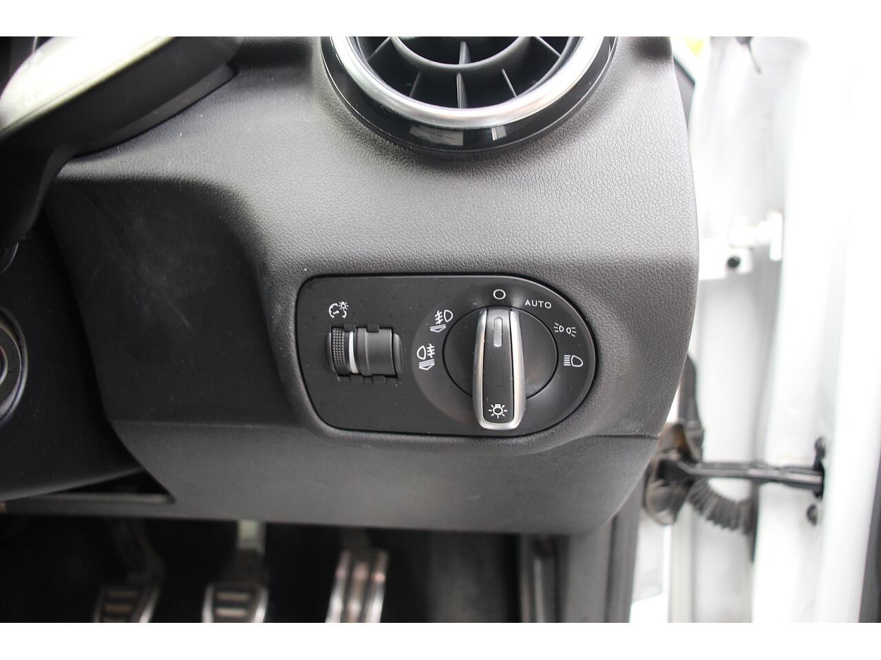 Audi A1 view 18