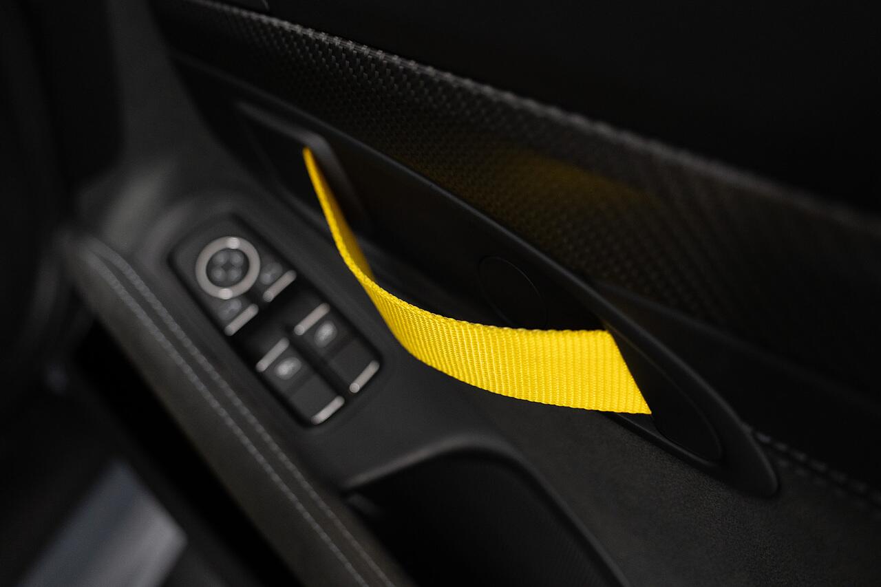 Porsche Cayman view 12