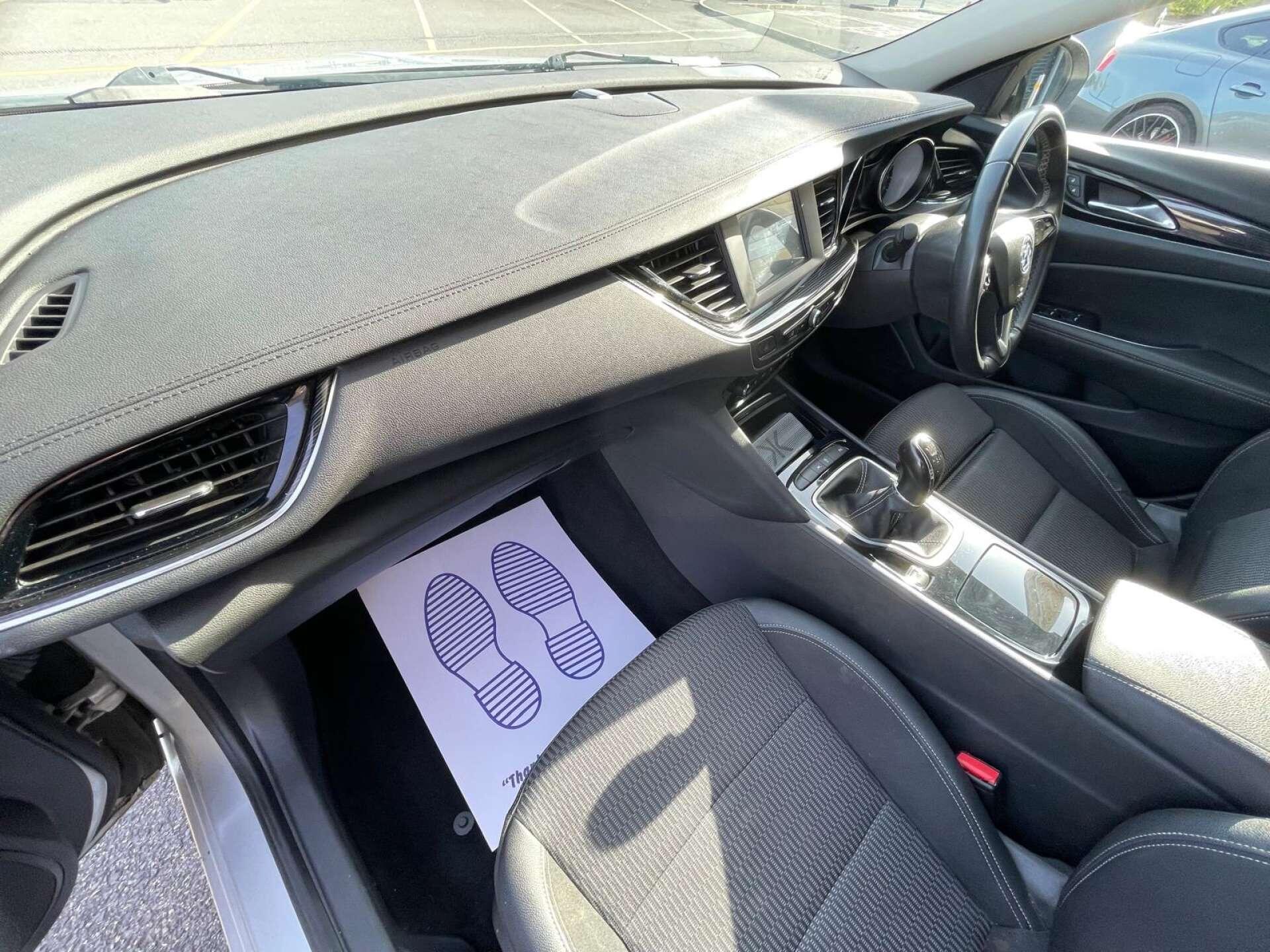 Vauxhall Insignia view 30