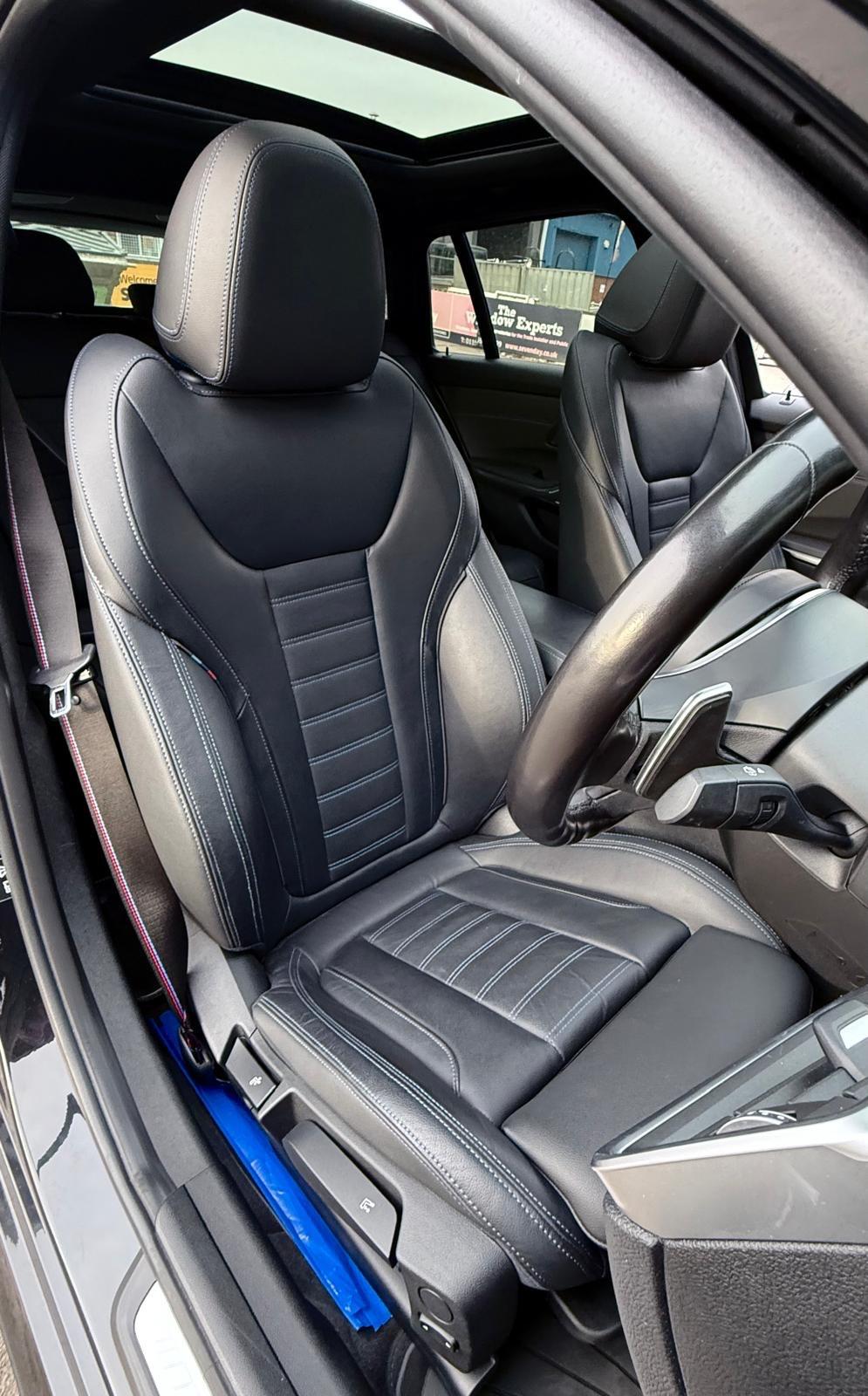 BMW 3 Series view 17