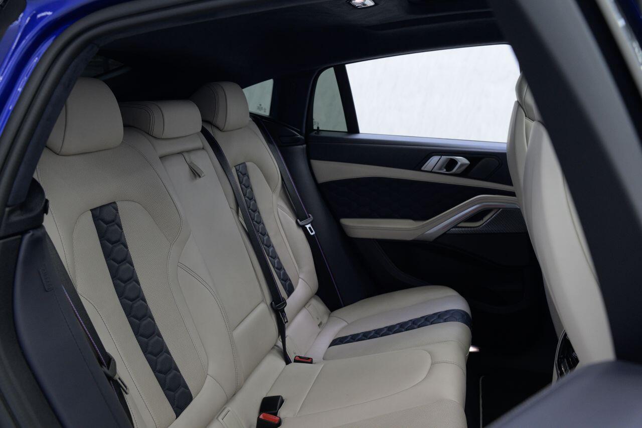 BMW X6 M view 14