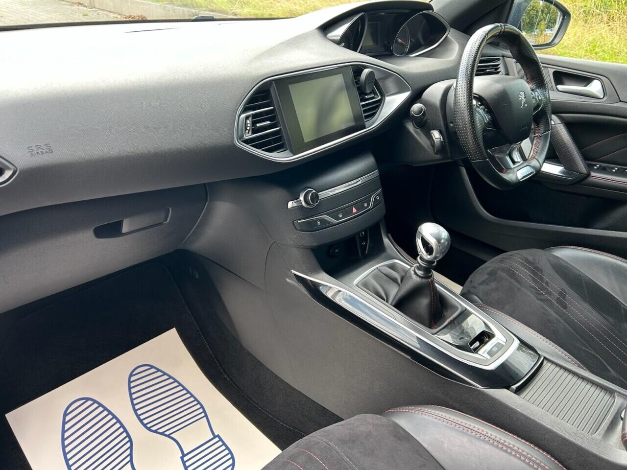 Peugeot 308 view 22