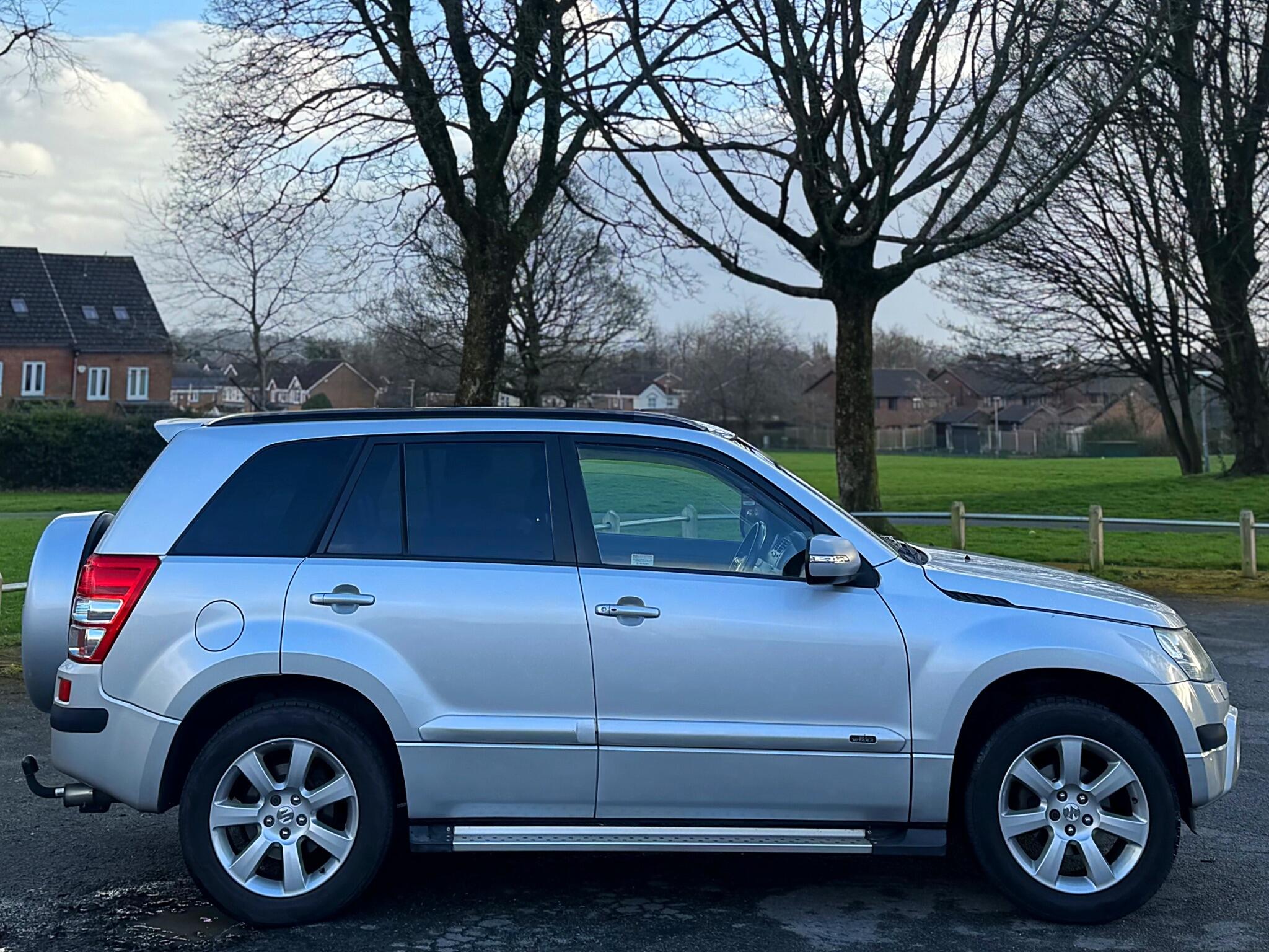 2010 Suzuki Grand Vitara 2.4 VVT SZ5 Auto 4WD Euro 4 5dr image 30