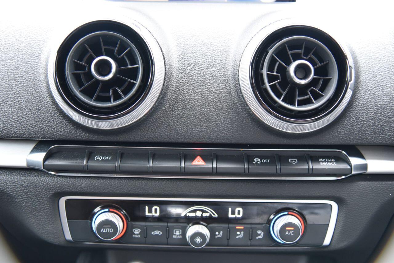 Audi A3 view 38