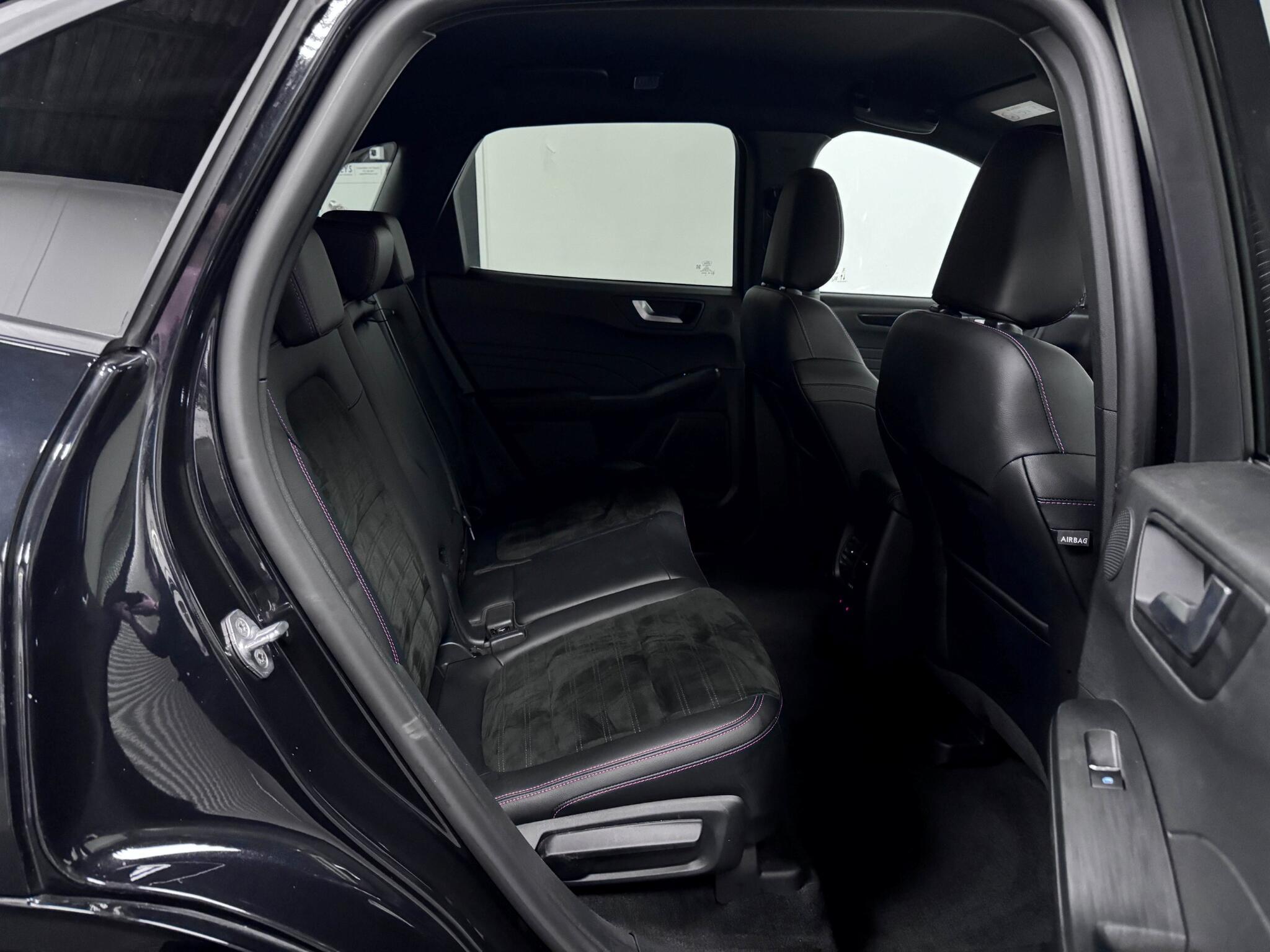 Ford Kuga view 28