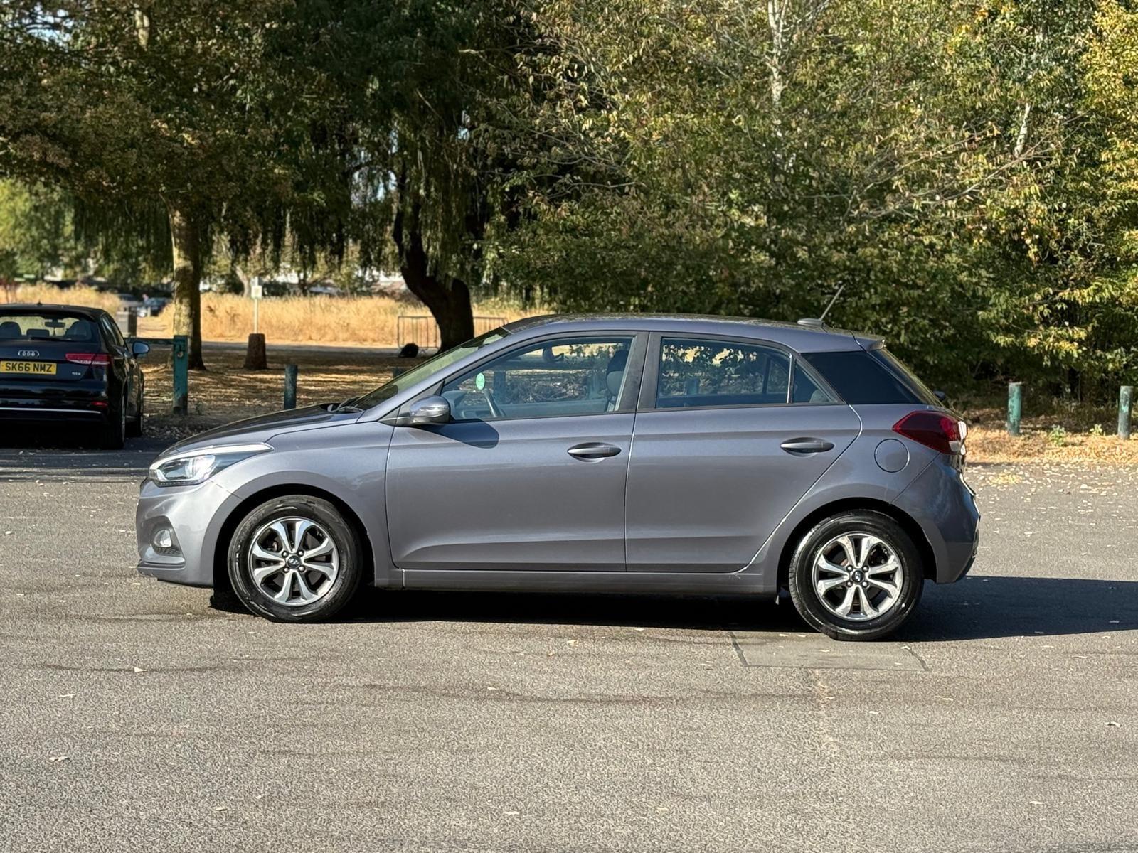 Hyundai I20 view 8