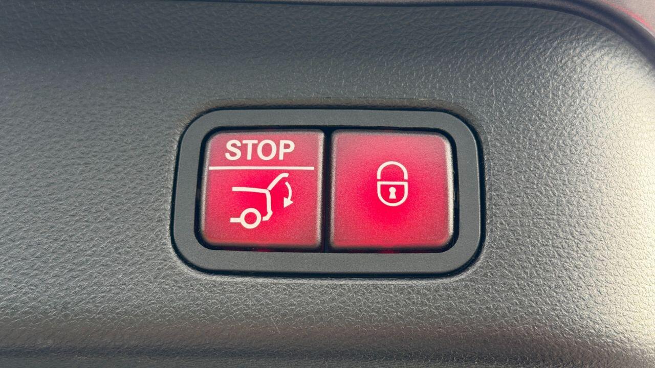 Mercedes-Benz Gle view 38