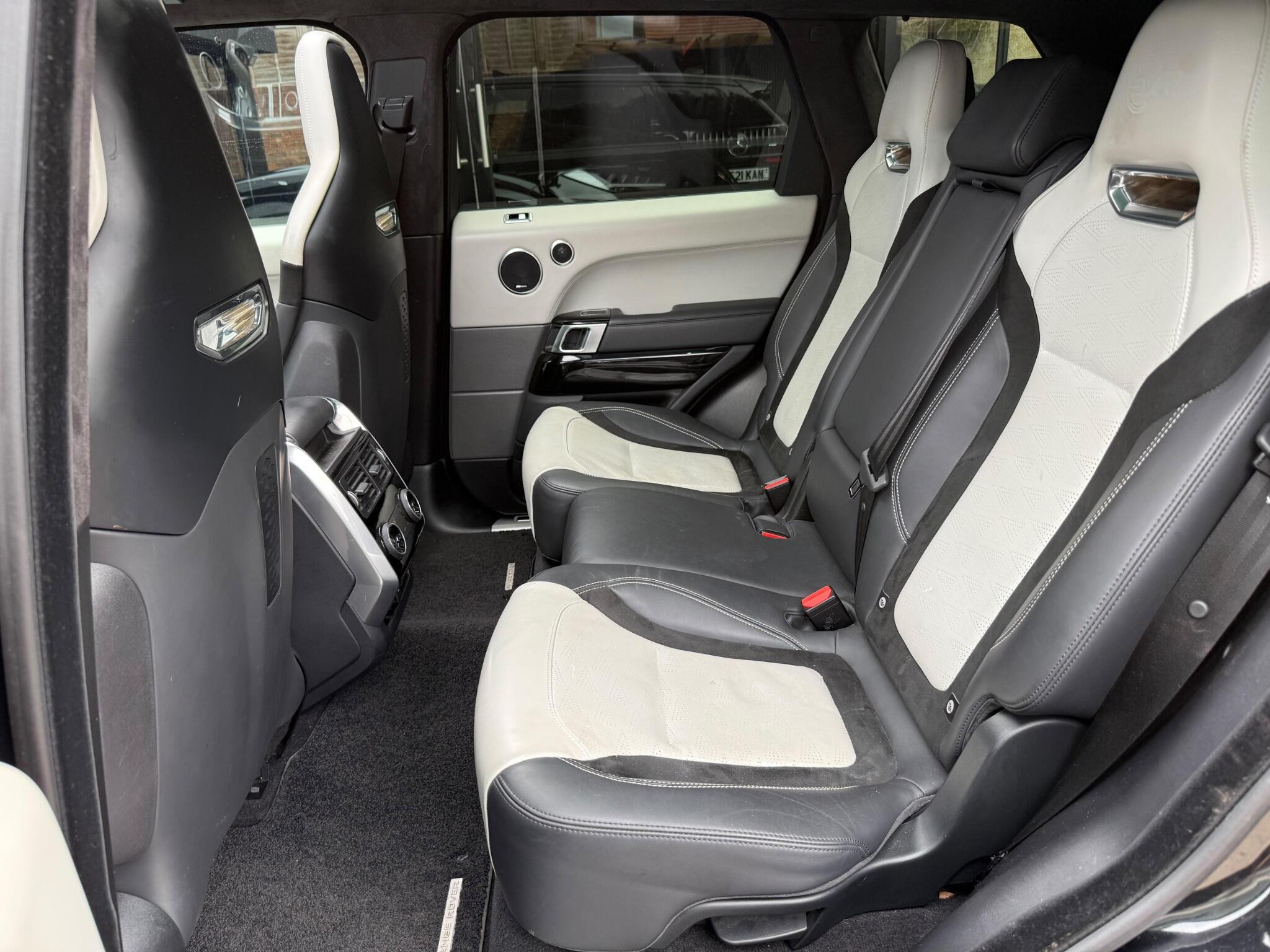 Land Rover Range Rover Sport view 18
