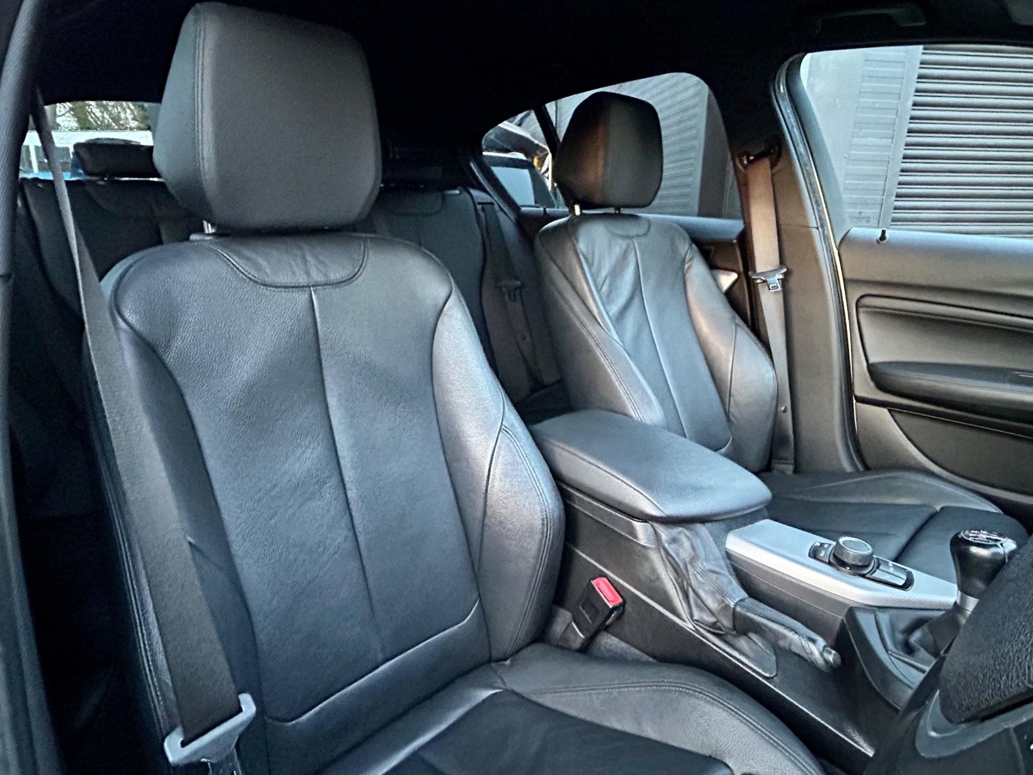 BMW 1 Series view 20