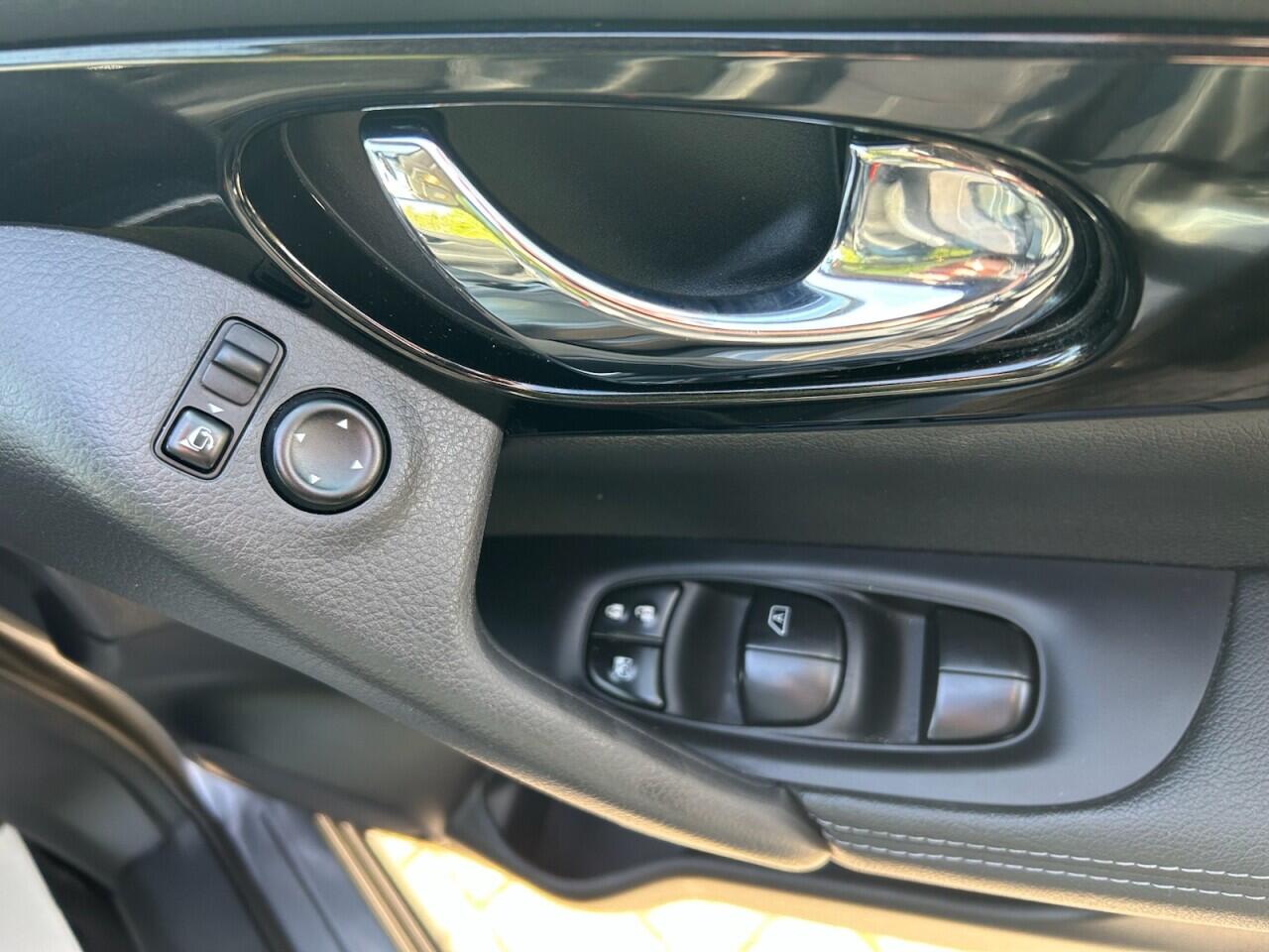 Nissan Qashqai view 32