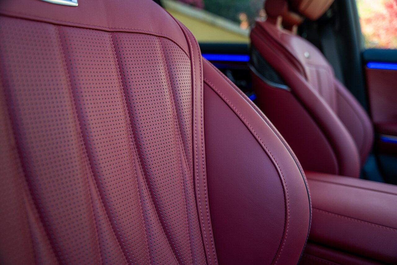 Mercedes-Benz S-Class view 46