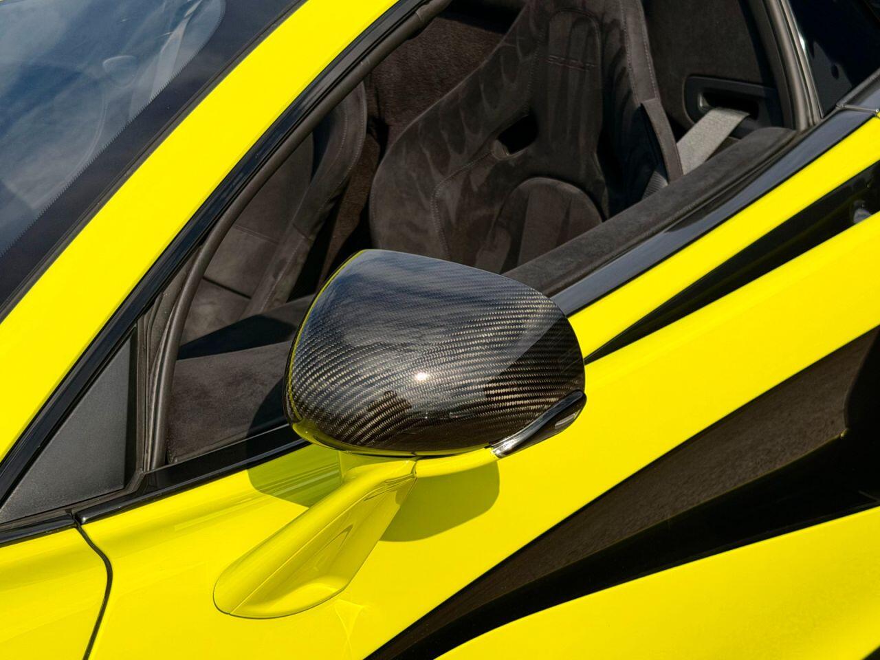 McLaren 600LT view 28