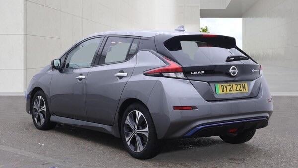 Nissan Leaf view 7